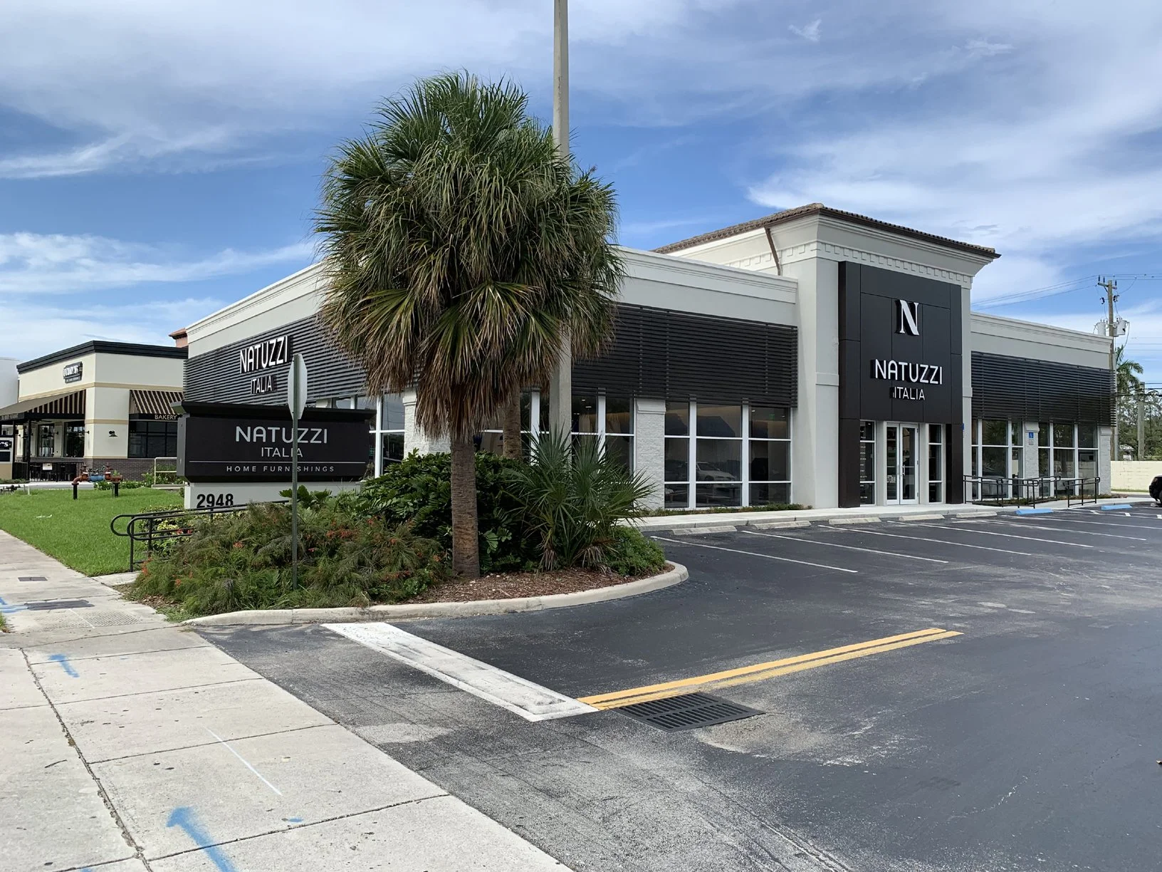 NATUZZI | Fort Lauderdale