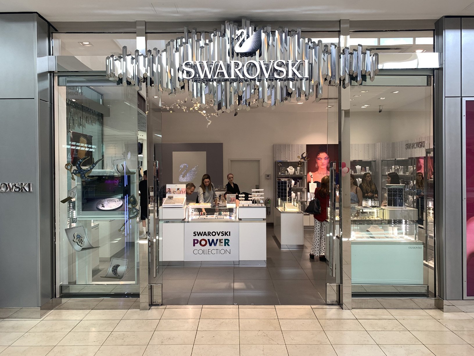 SWAROVSKI