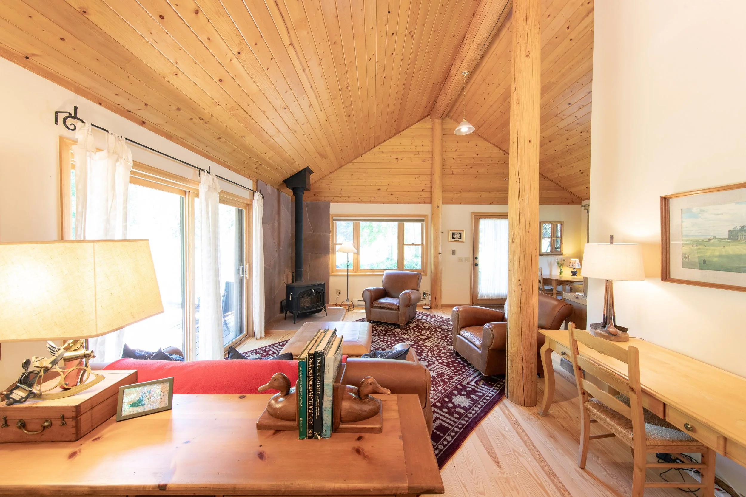Cabin 1 - Living Space