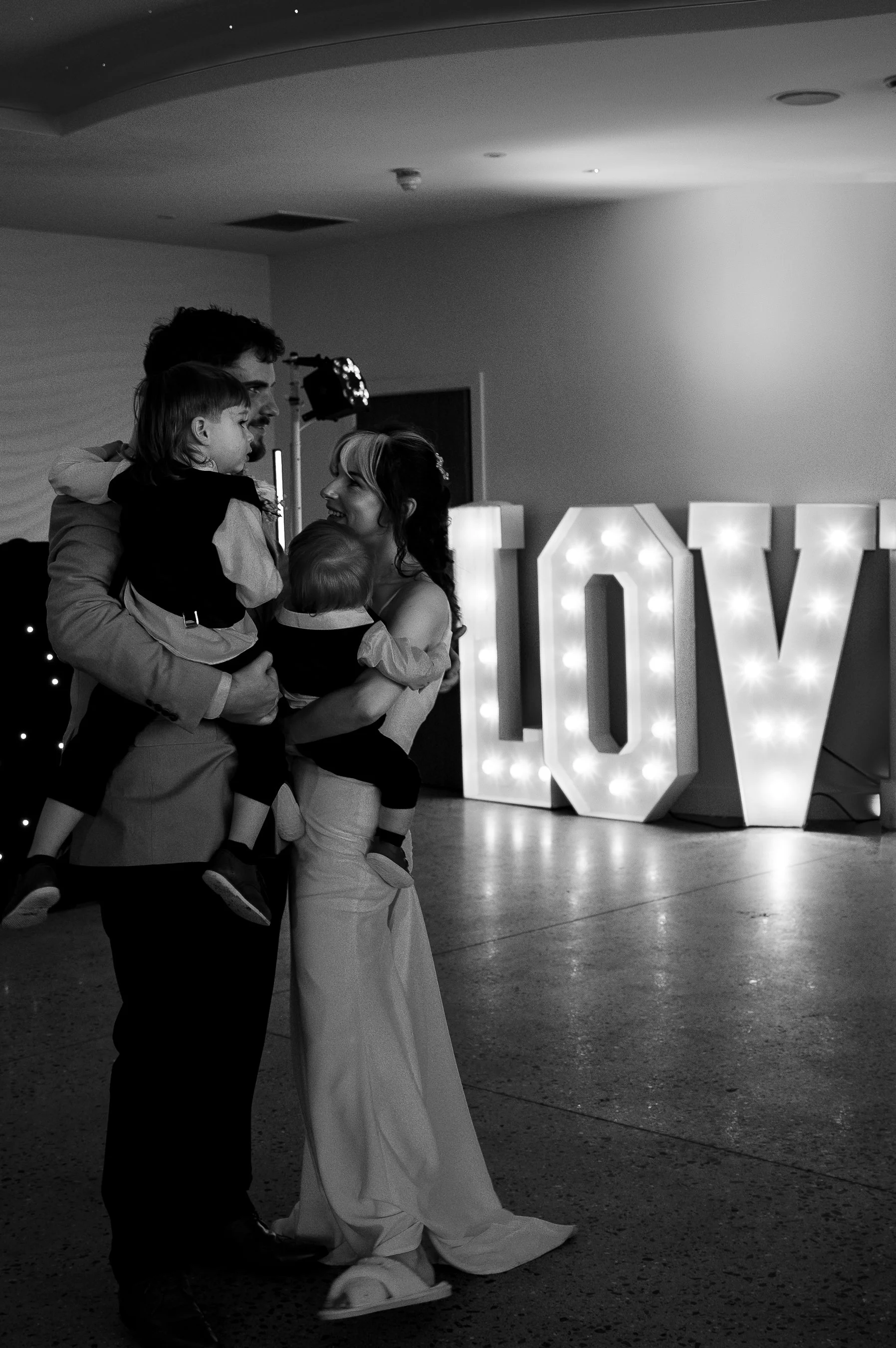 wedding bw.jpg