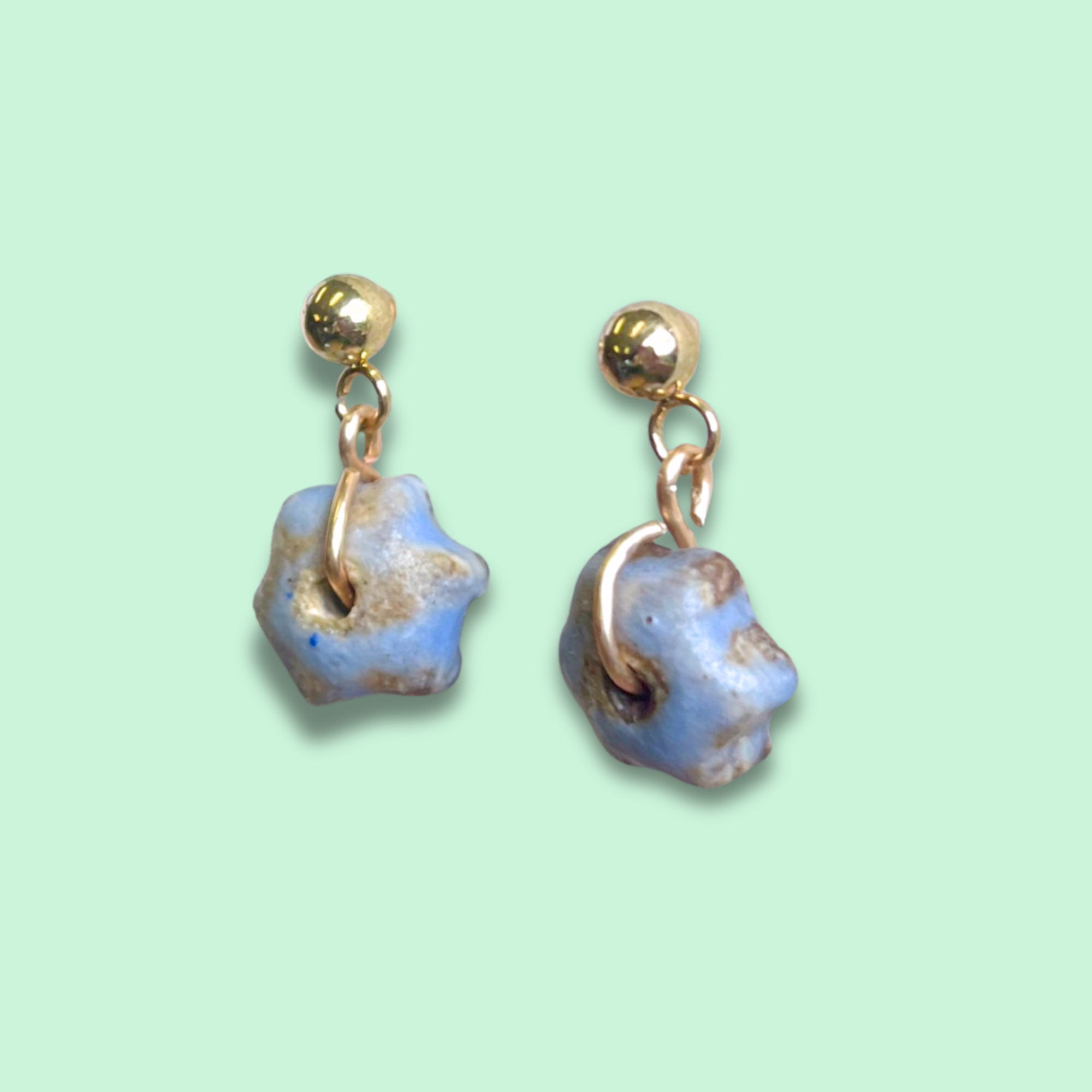 Teensy Lilac Flowers - Earrings (2).png