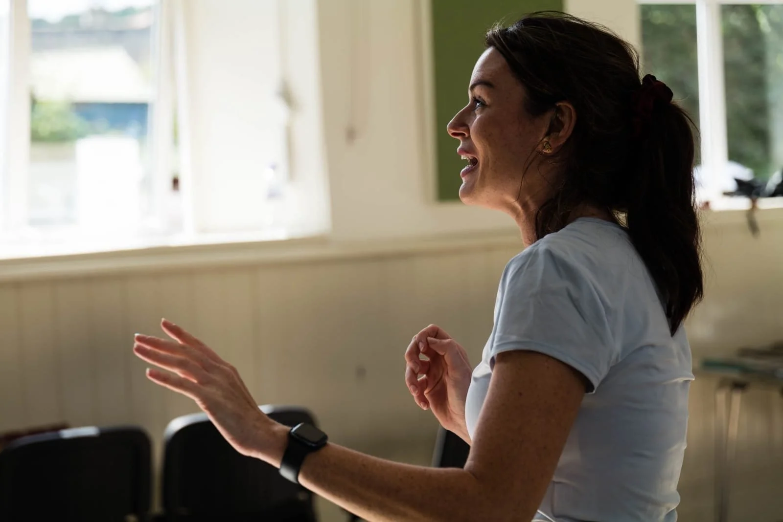 Kirsty teaching - Photo credit Chris Tibble.JPG