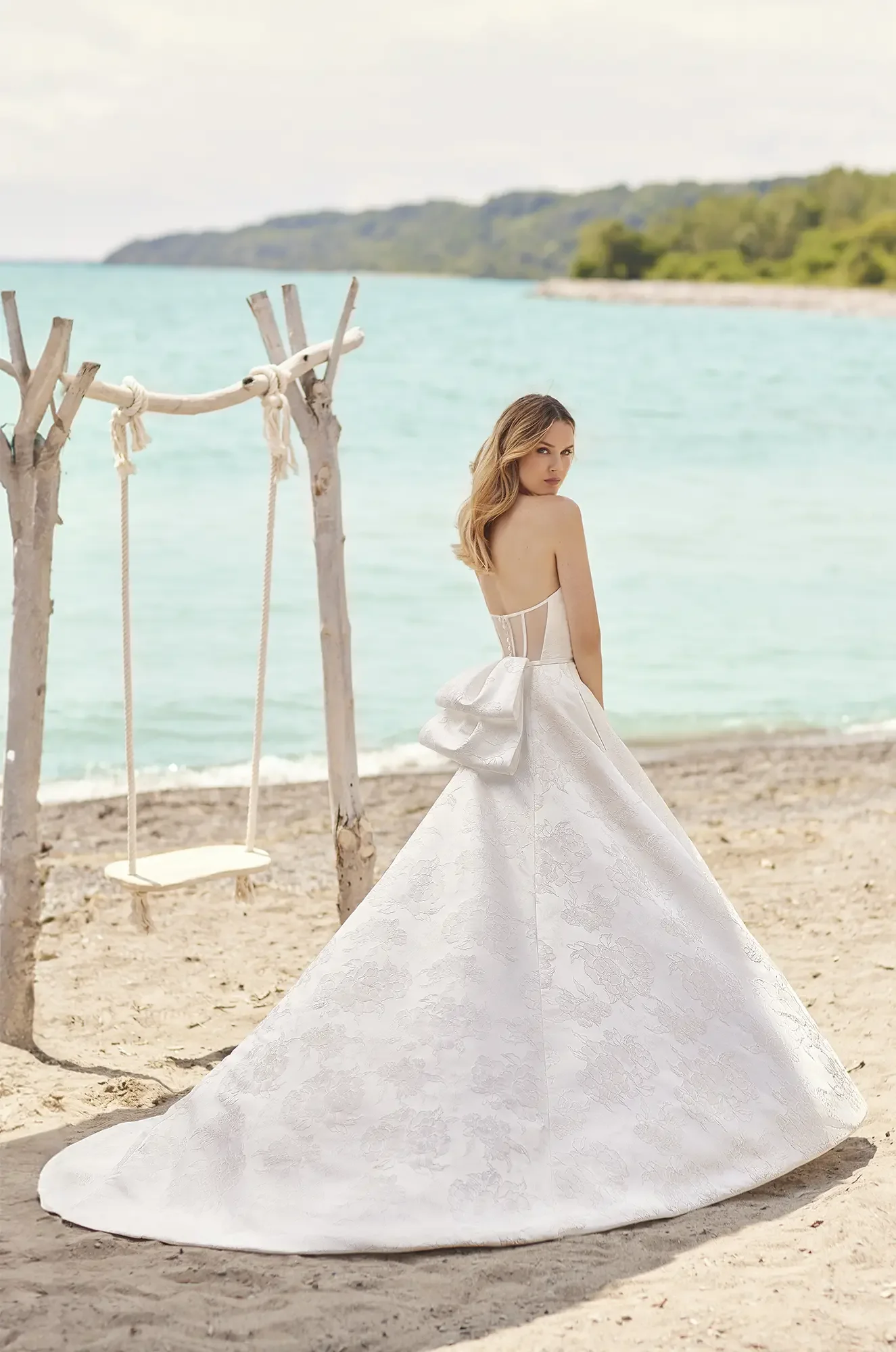 682ce1a68cbfafa67528a855_mikaella-bridal-wedding-dresses-M2485-2.webp