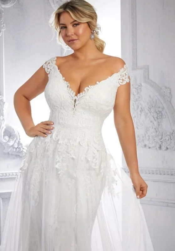 mori-lee-3323-chandra-off-the-shoulder-plus-size-wedding-gown-02.886.jpg