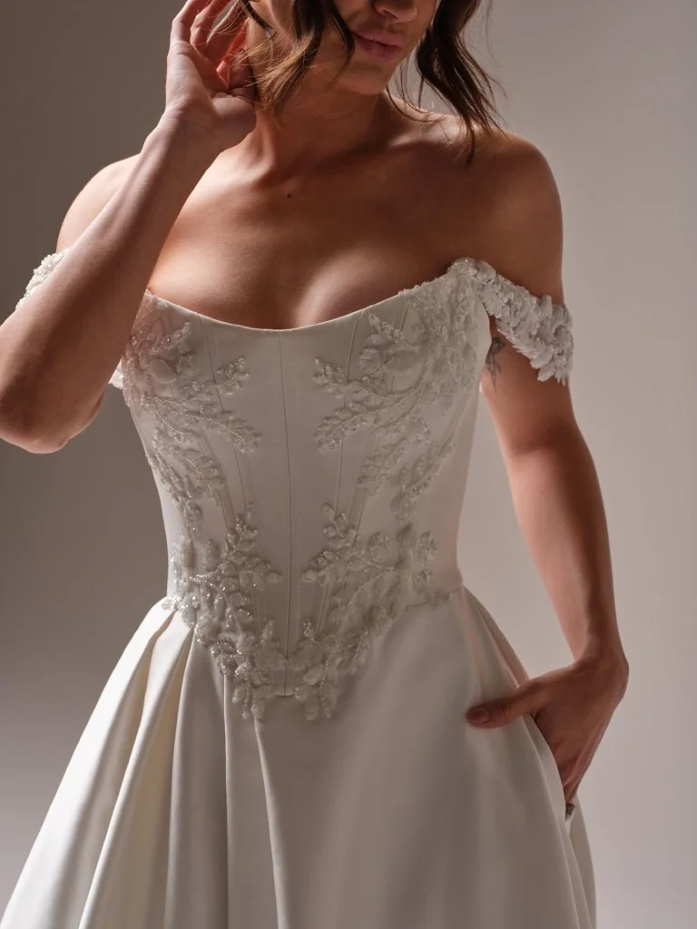 Sottero-and-Midgley-Amadora-A-line-Wedding-Dress-25SS853A01-Alt53-IV005.jpg