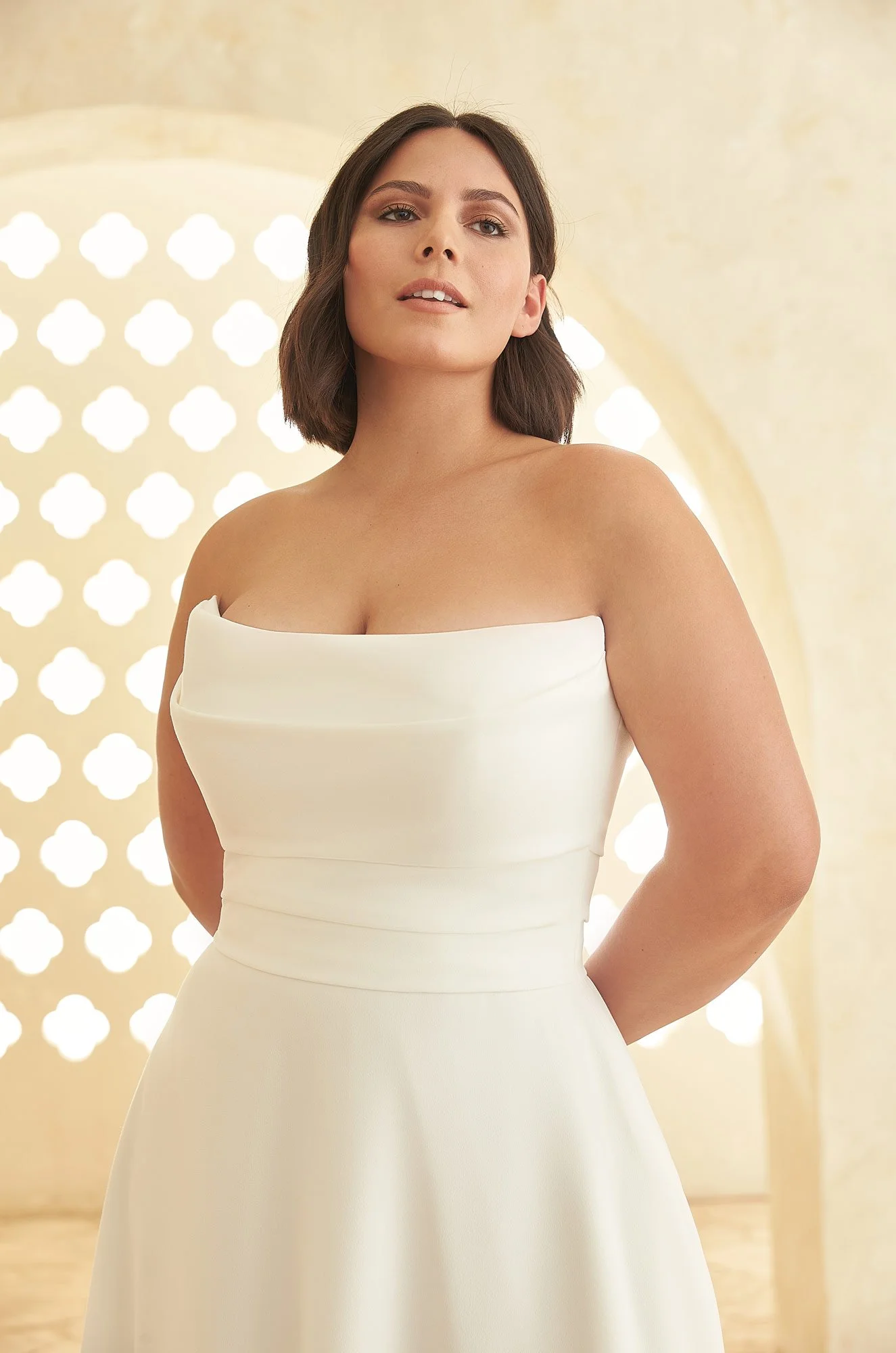 68daebd3118dfeaec98922e0_5010c-curvy.jpg