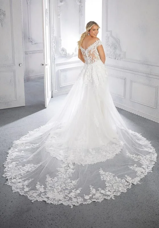 mori-lee-3323-chandra-off-the-shoulder-plus-size-wedding-gown-04.886.jpg