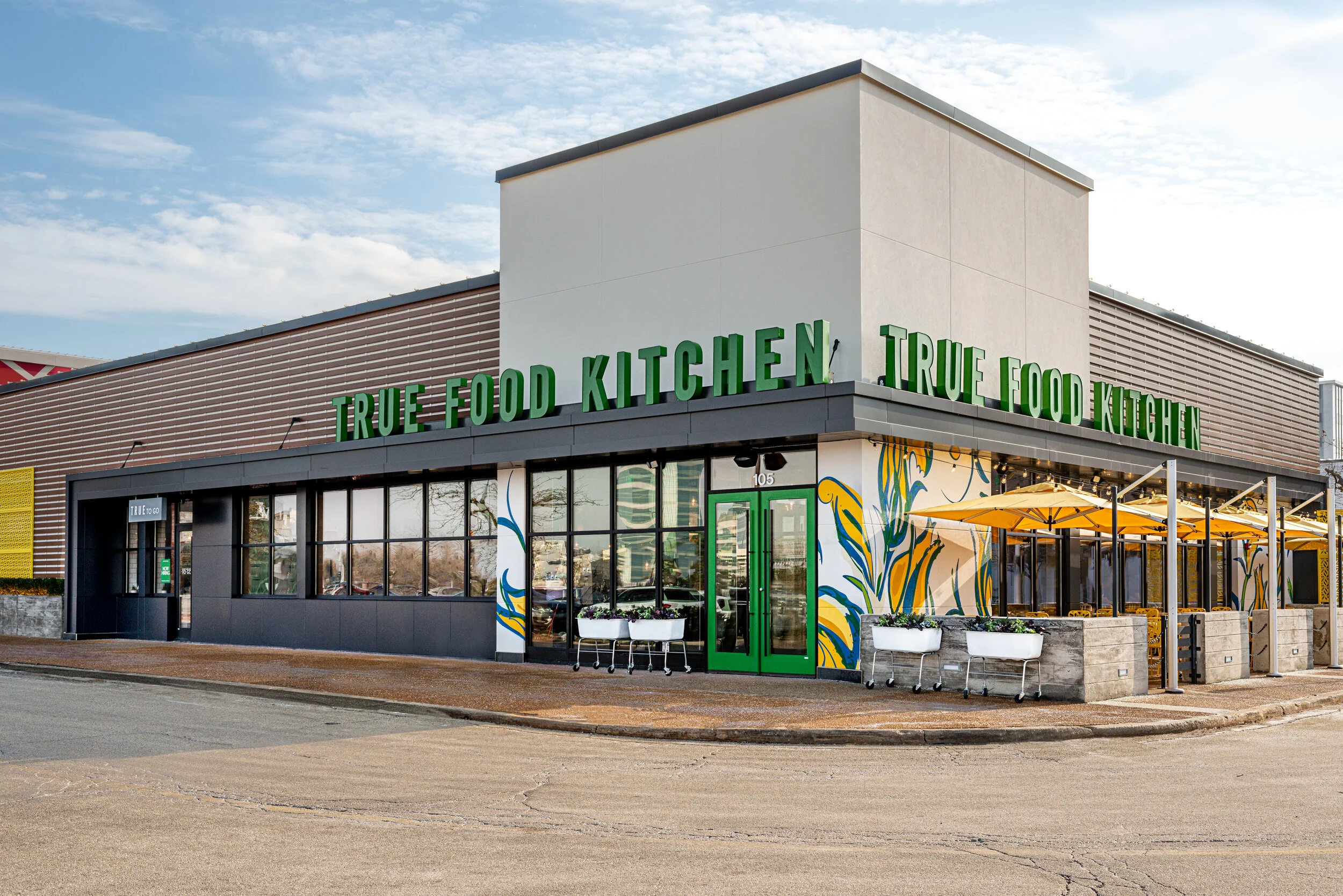 20191118_TrueFoodKitchen_Exteriors-6568.jpg