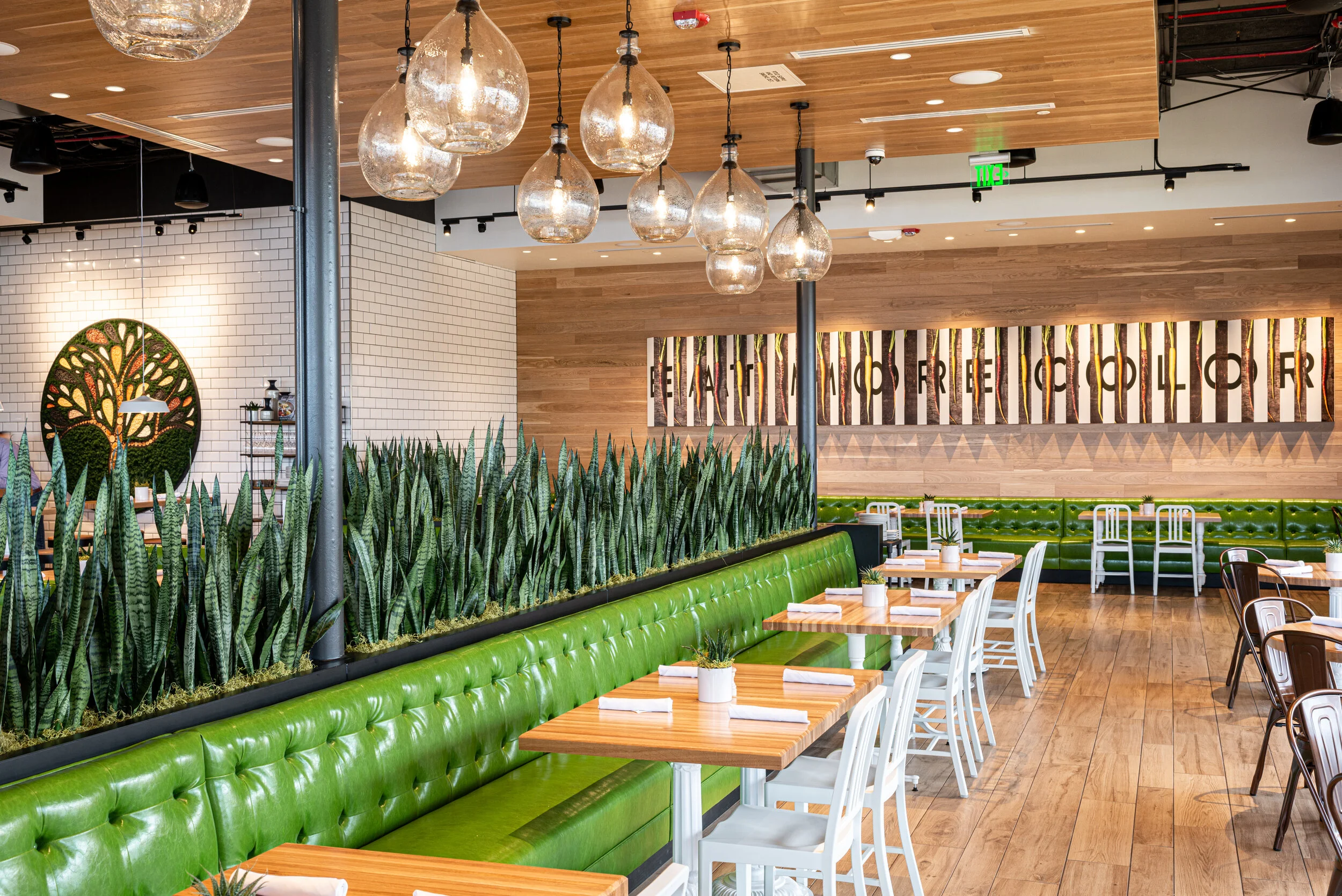 20191118_TrueFoodKitchen_Interiors-6628.jpg