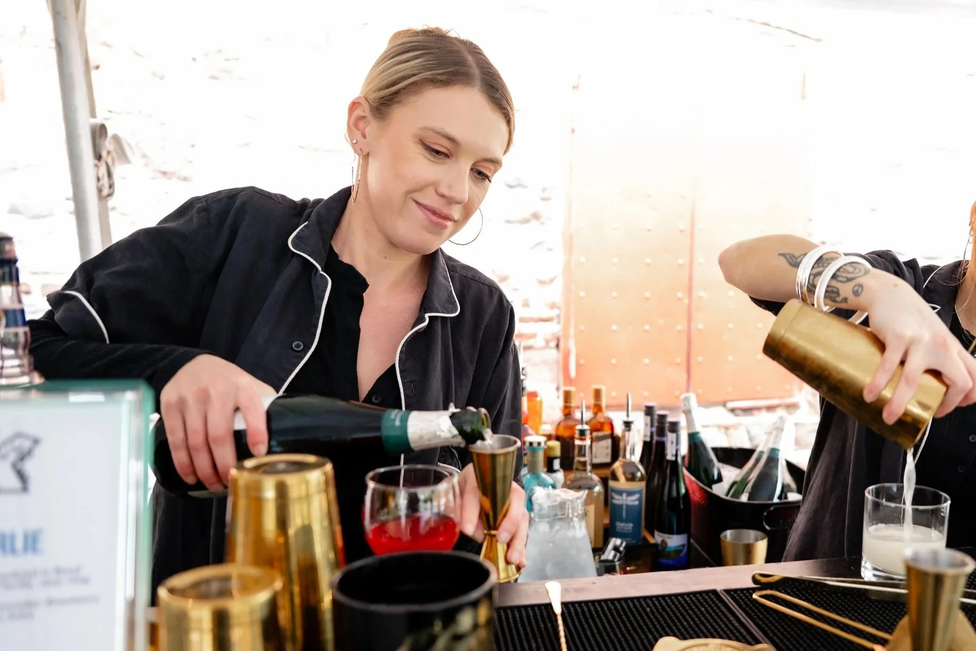 Serving up the two signature cocktails for this glorious Brooklyn Wedding 