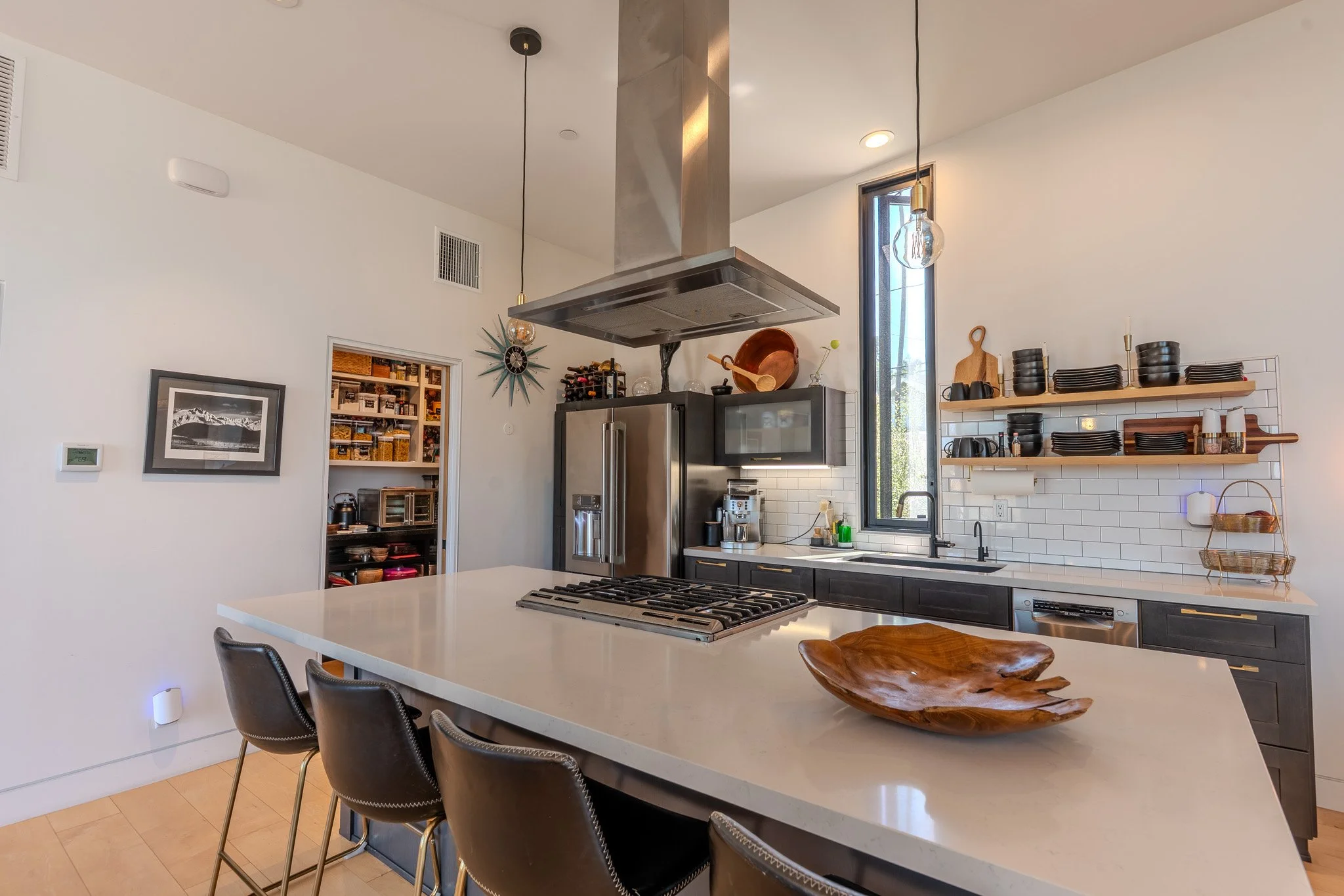 Modern Kitchen Island_1.jpg