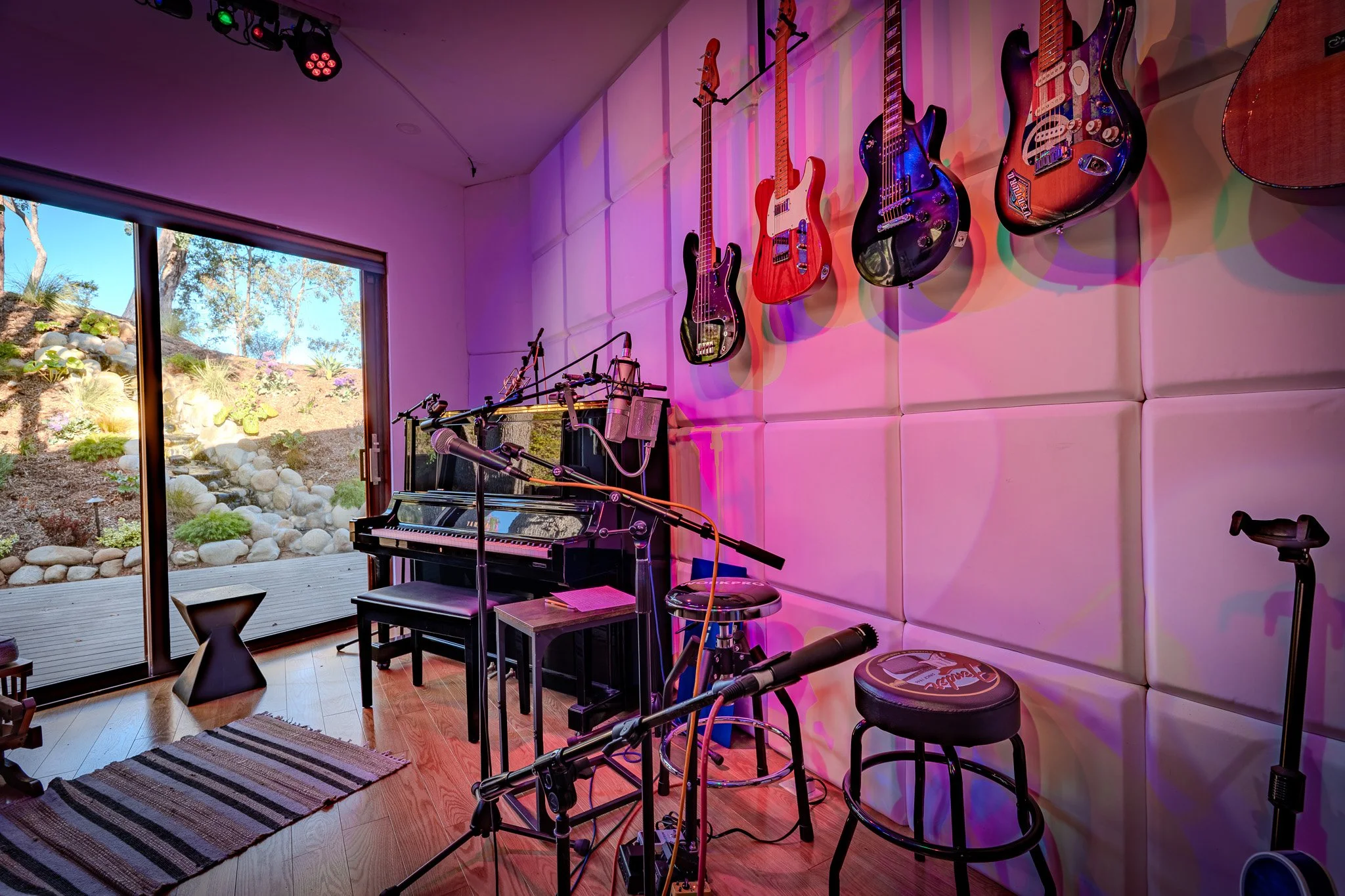VEN00563-HDR.jpg