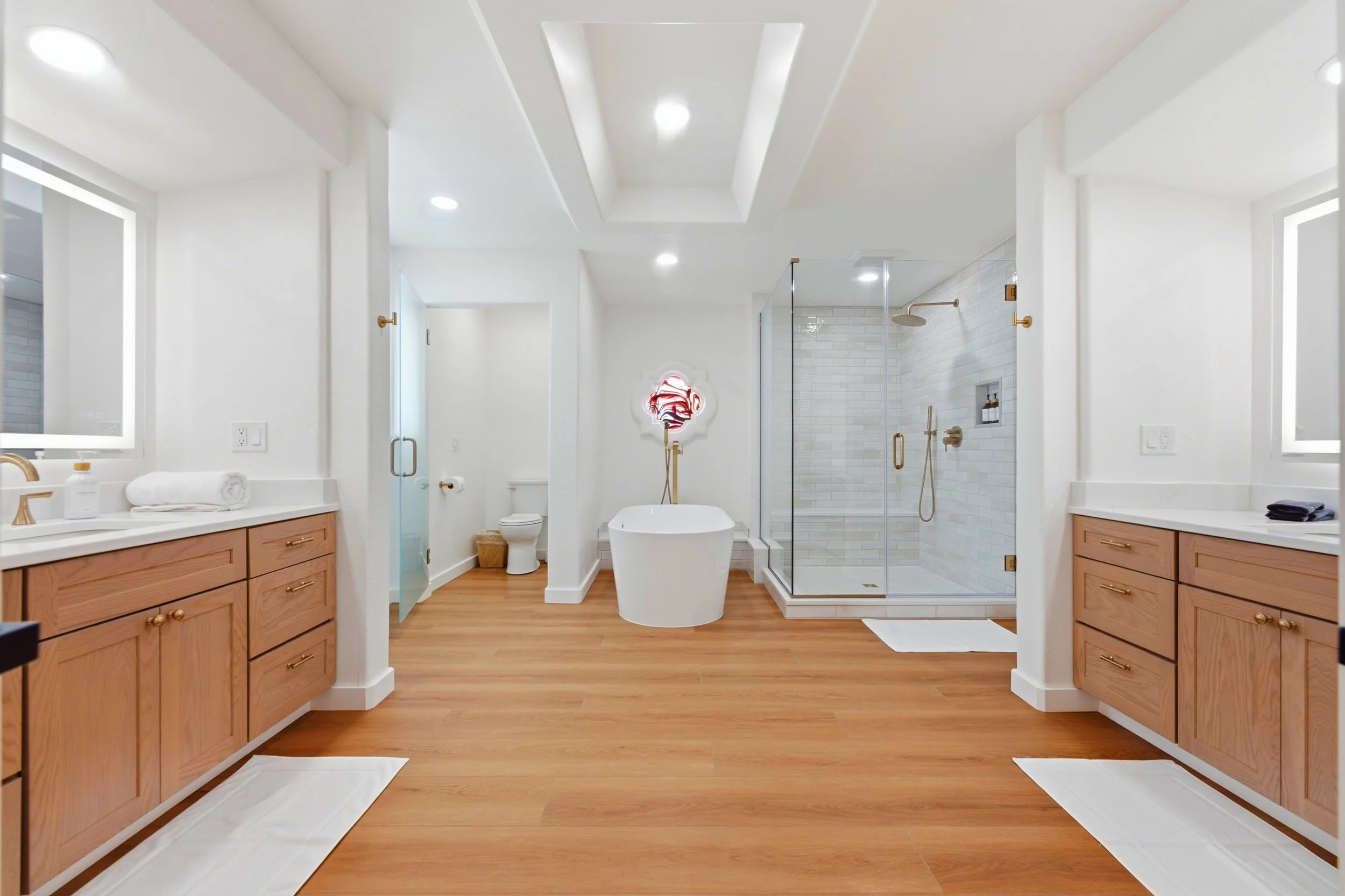 15MasterBath1.jpg