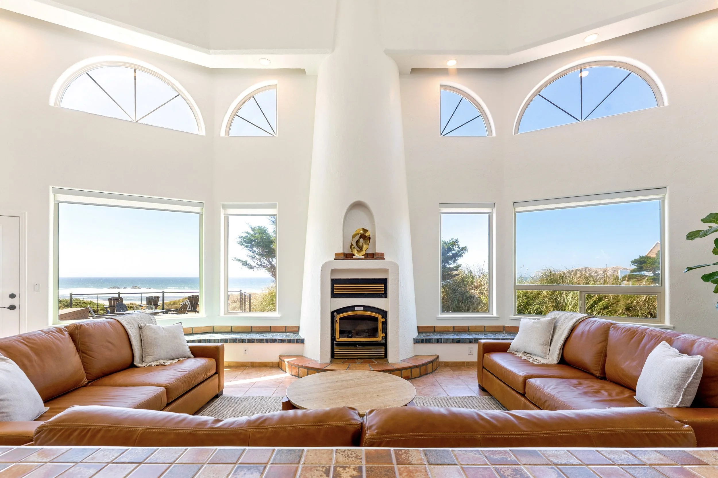 1LivingRoom1.jpeg