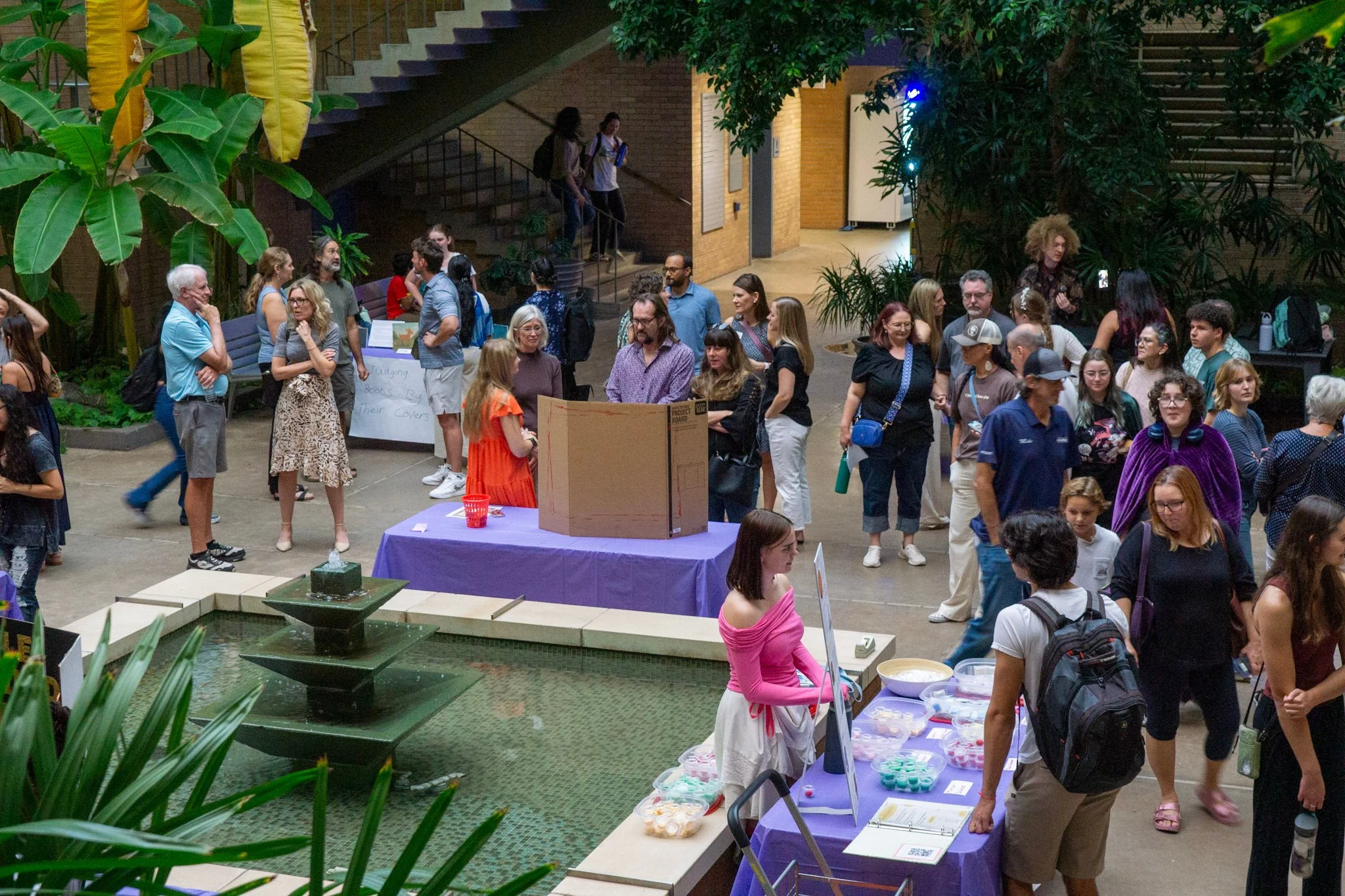 Students and families gathered at the IDE Showcase