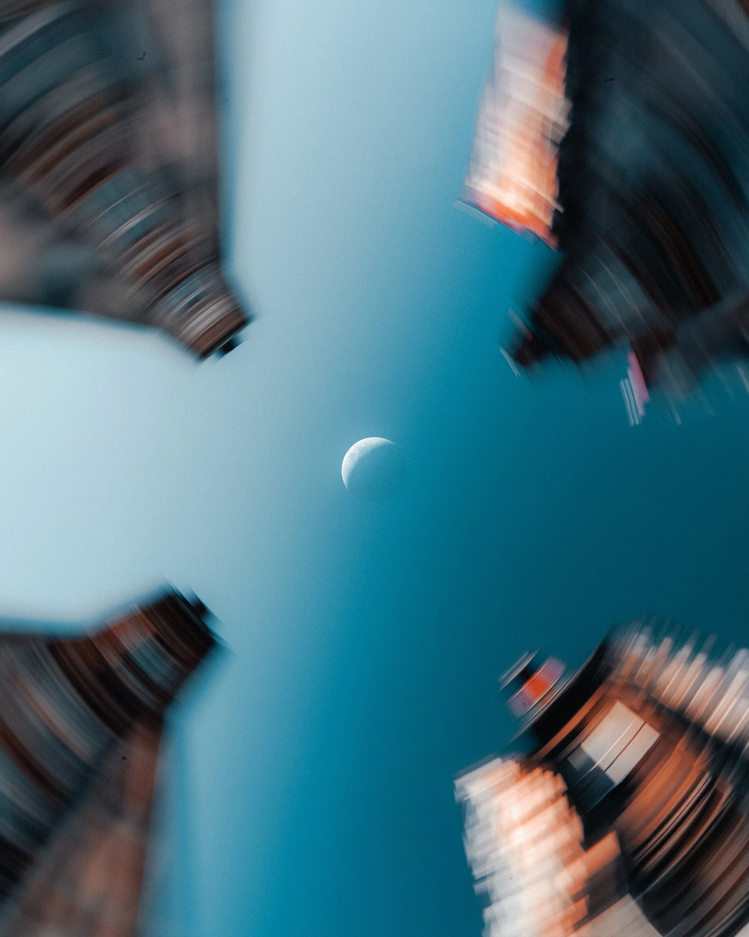 The clock is ticking but time stands still.

Created these In-camera by lowering my shutter to achieve this radial blur type of effect 📸

Edited with my Visionary presets ✨

Have a wonderful day! :)

#sonyalpha #koblenz #springvibes
