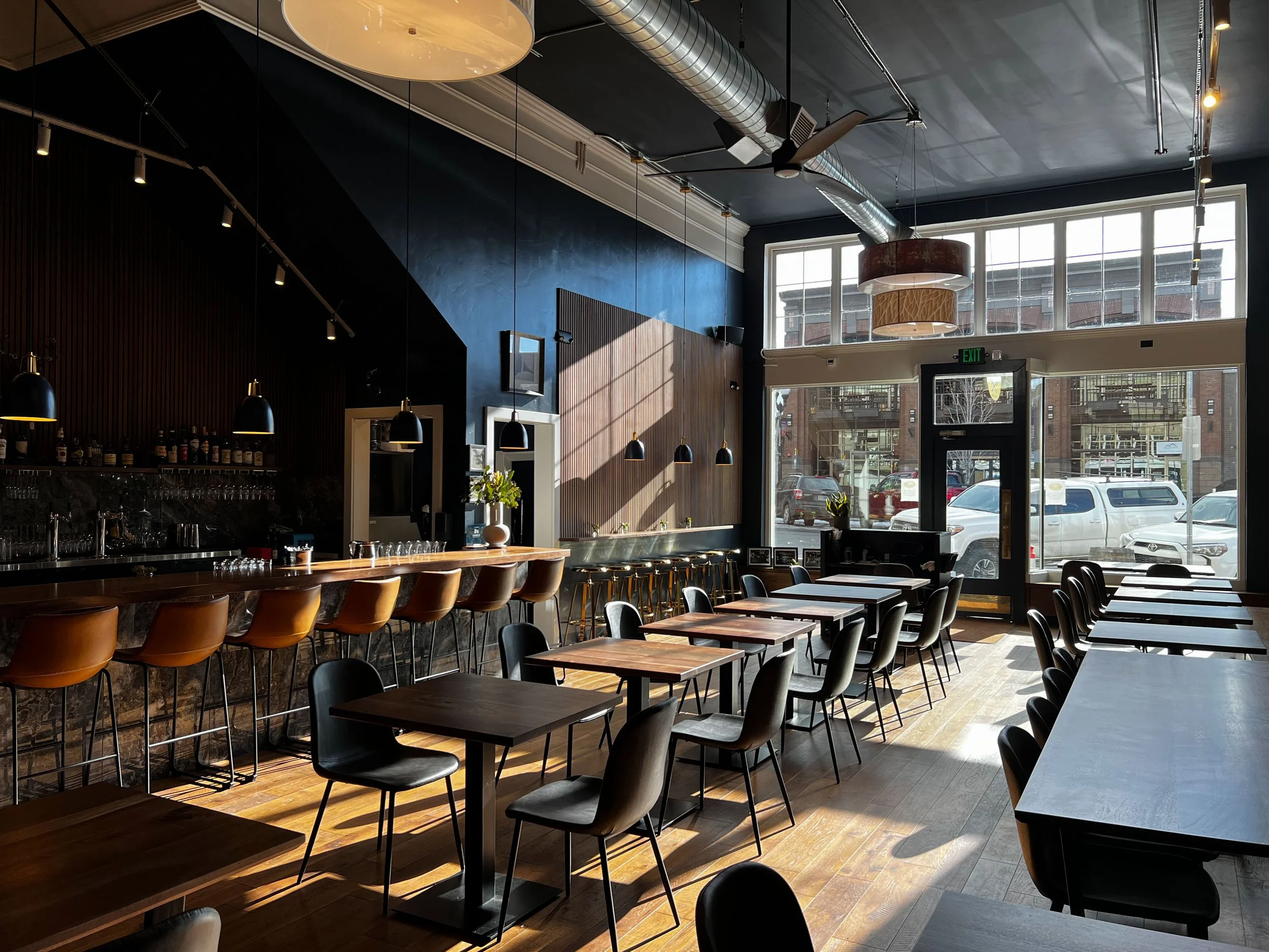 Dining Room.jpg