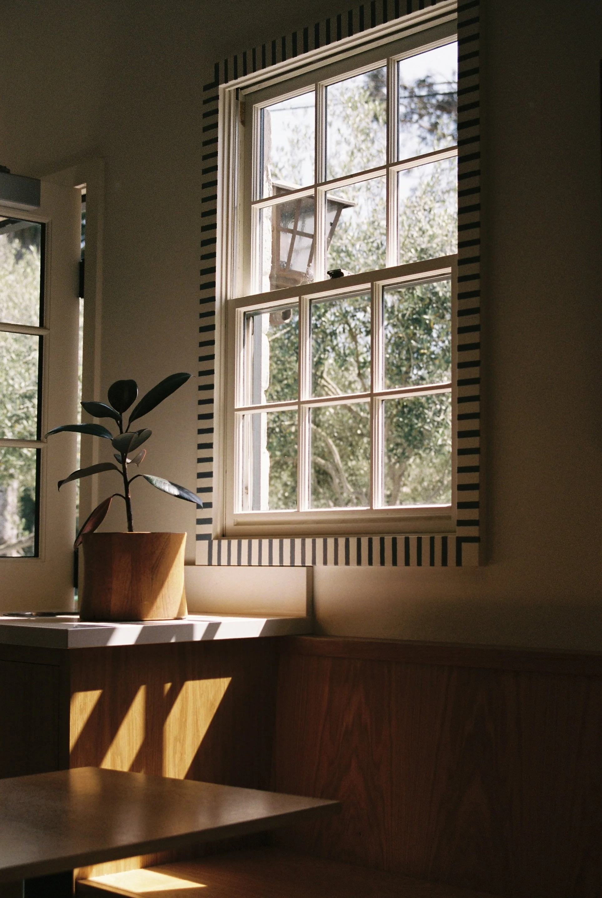 0116800_0116800-R1-018-7A.jpeg