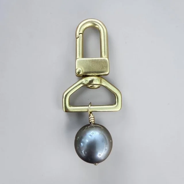 14mm Round Tahitian with Brass Clasp