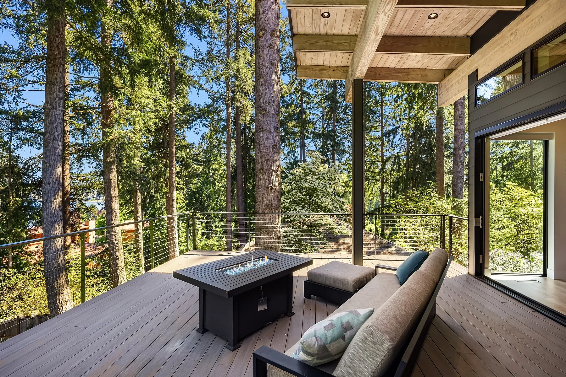 Deck space off of the primary suite