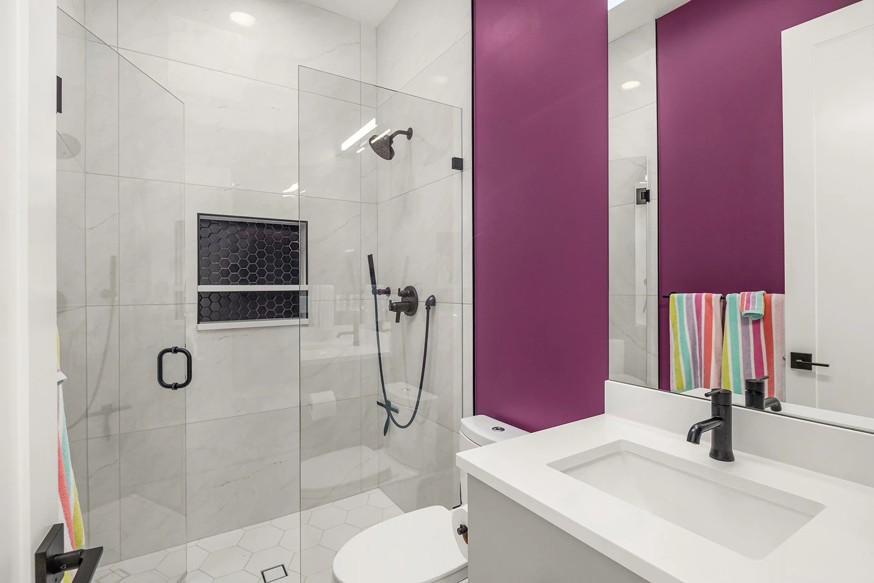 Pink room ensuite bathroom