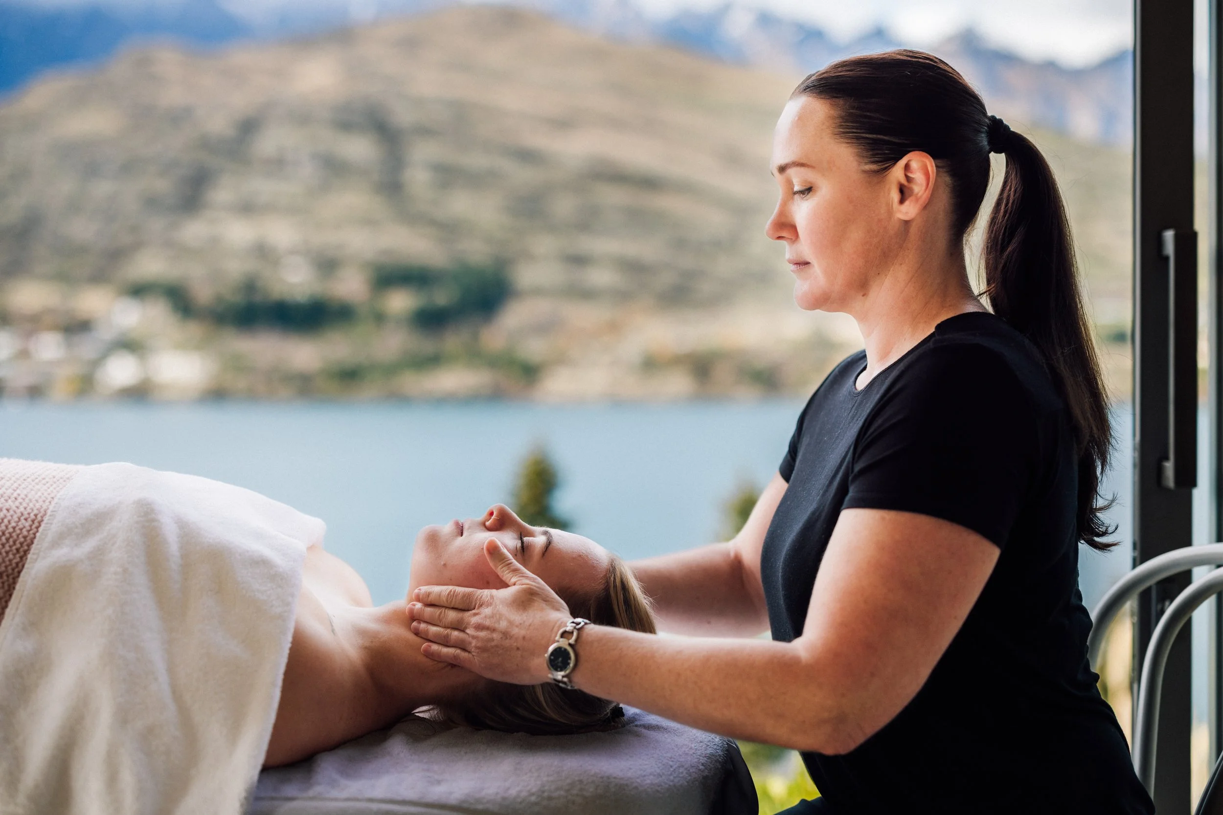 Buccal facial massage in Bundanoon.