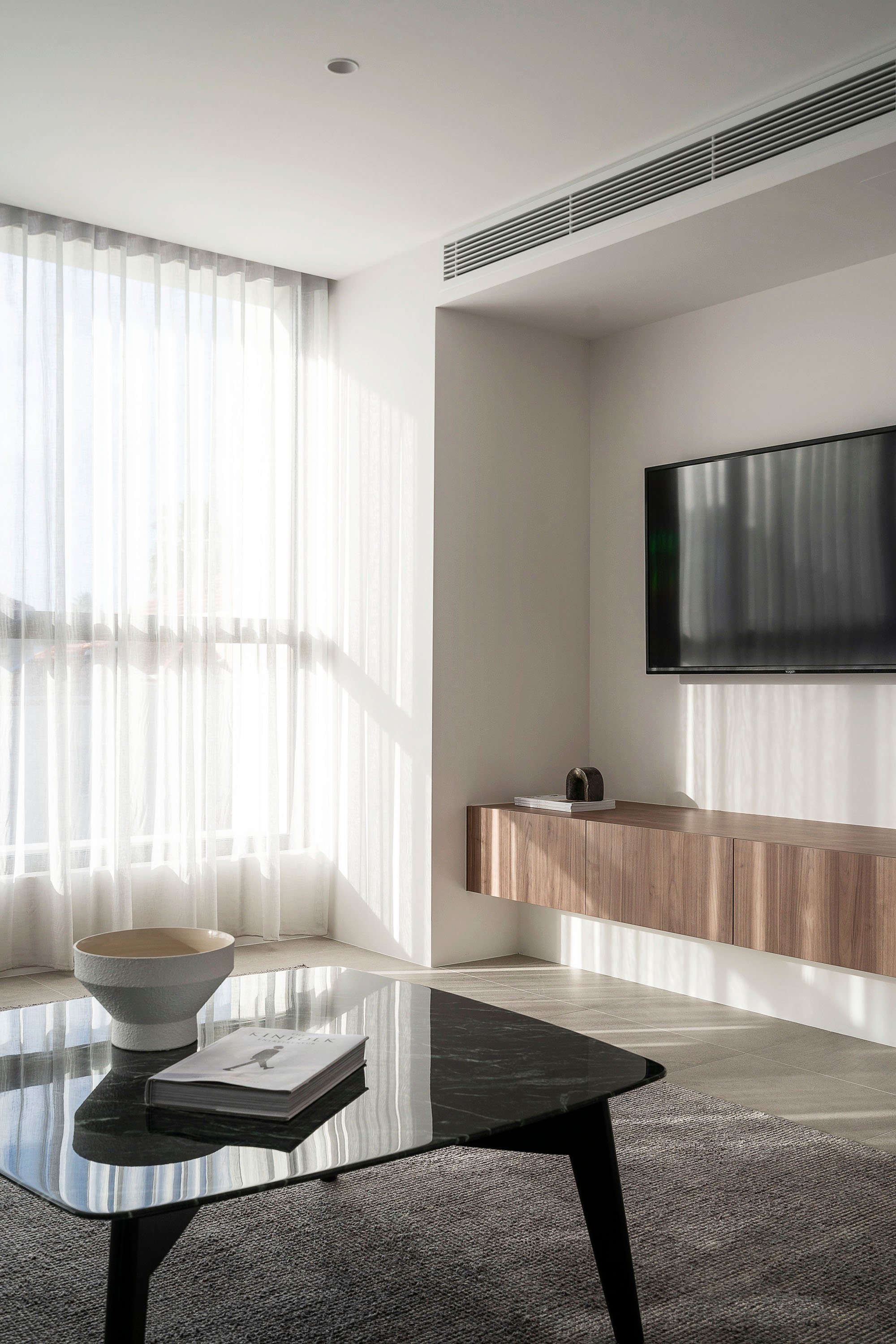       
  
    PROJECT FEATURE  Swan Street, South Perth  


  
 #block-bafc3c09d4fbe400a8af {
    
    --stroke-style: none;--stroke-thickness: 6px;
    
      
      
      
    



  }

  #block-bafc3c09d4fbe400a8af .sqs-html-content {
    
    --t