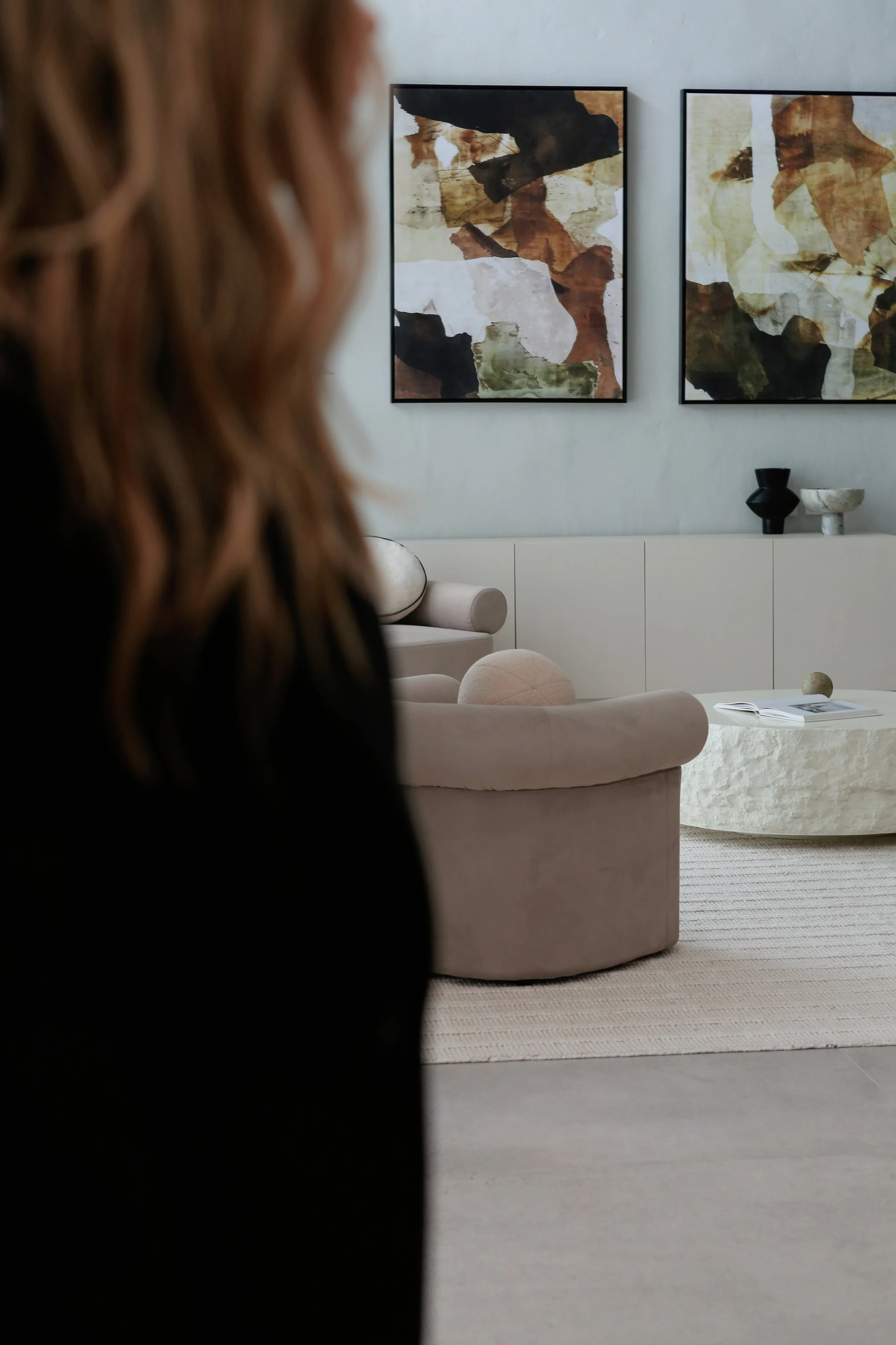      
  
    PSCO | STYLING TIPS  The PSCO Approach:   5 Principles That Define Our Design Direction   By Sara Sutton, Founder &amp; Director.   In property styling, nothing is random. At Perth Style Company, every decision we make is deliberate and