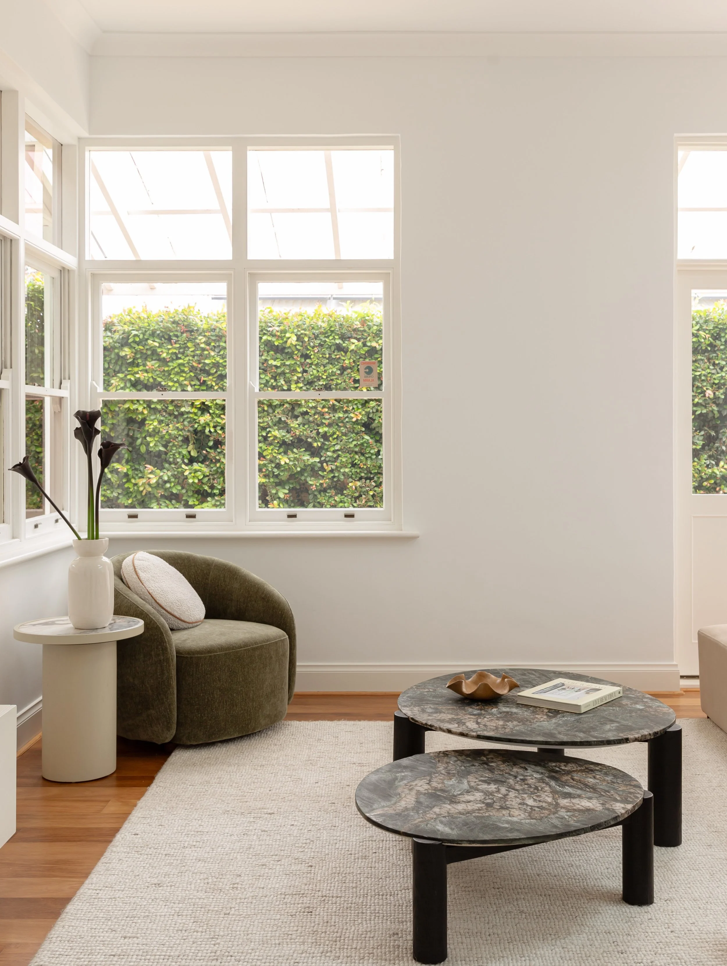 A picture perfect little corner in Cottesloe 🤍

#elevatewithPSCO #designthatsells #curatedliving