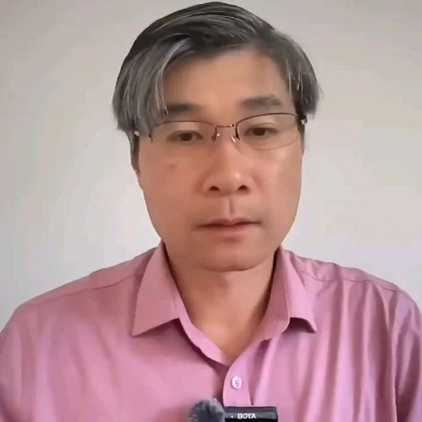 Professor Jiang is a remarkable teacher of history, the present and a futurist, explaining how the world works and repeating cycles.