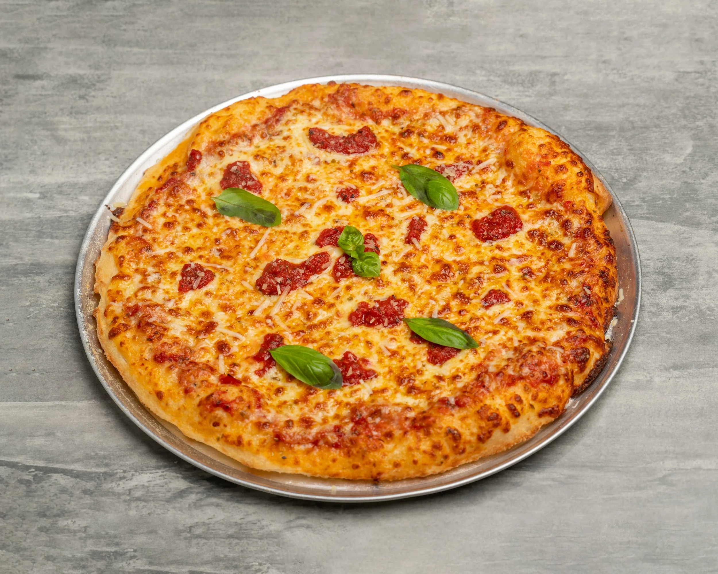 Hangoutpizza-Margarita_2880x2304.jpg