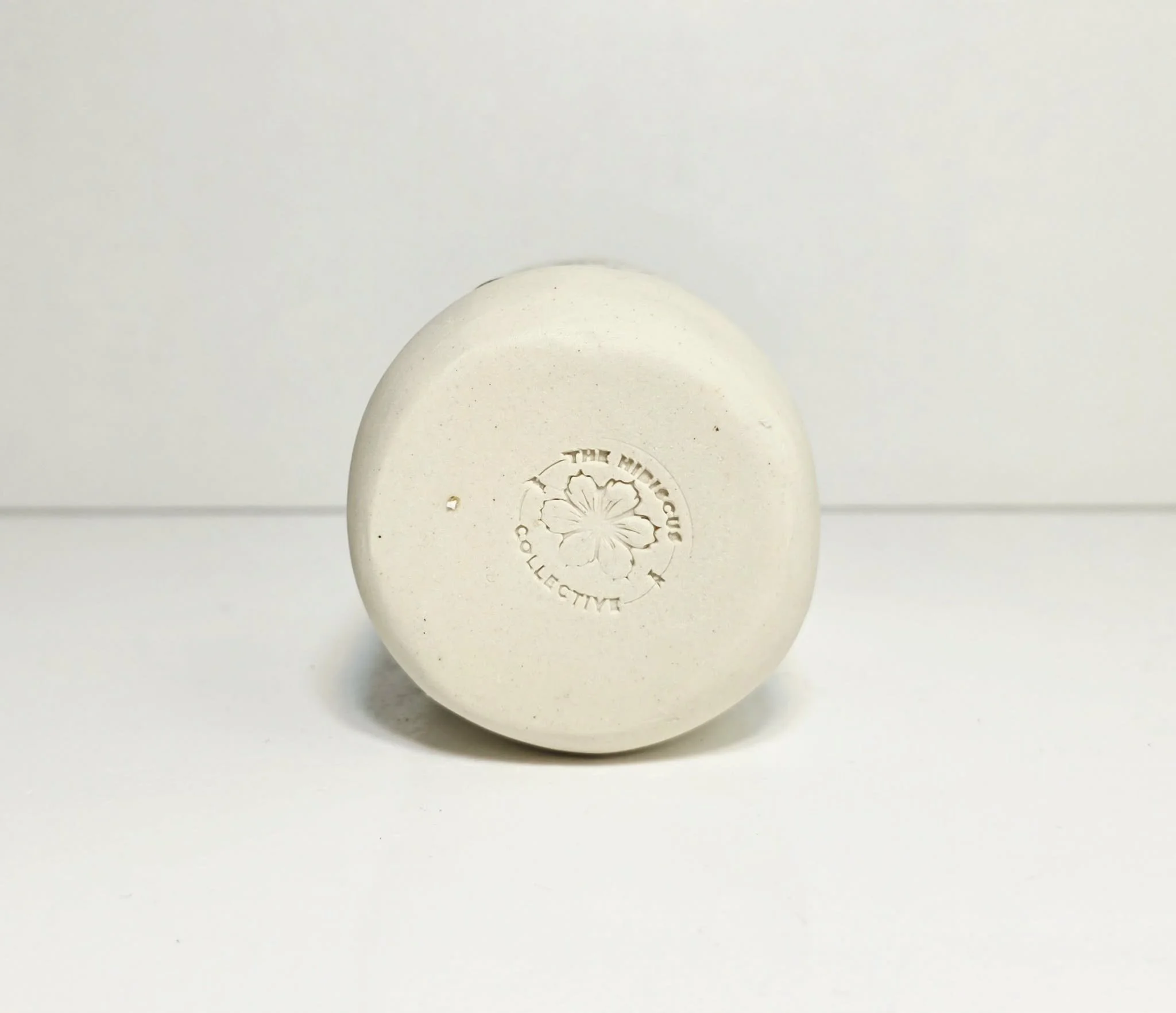 Orewa Sands medium tumbler - Base.jpeg