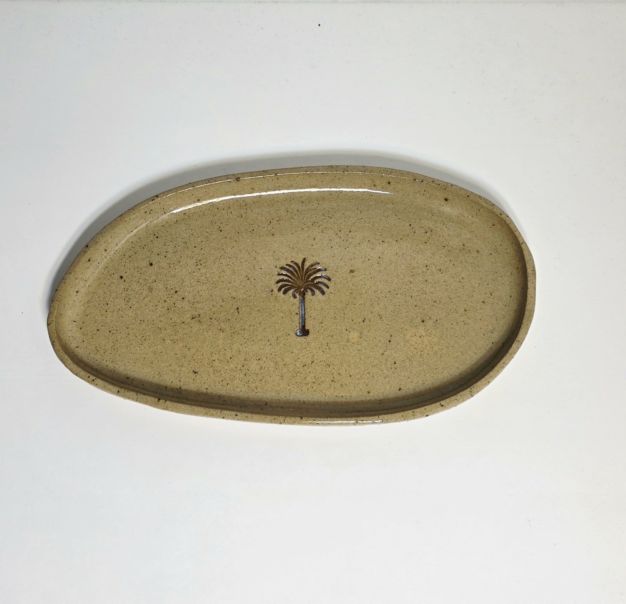 Small Oval Palm Plate - Top.jpeg