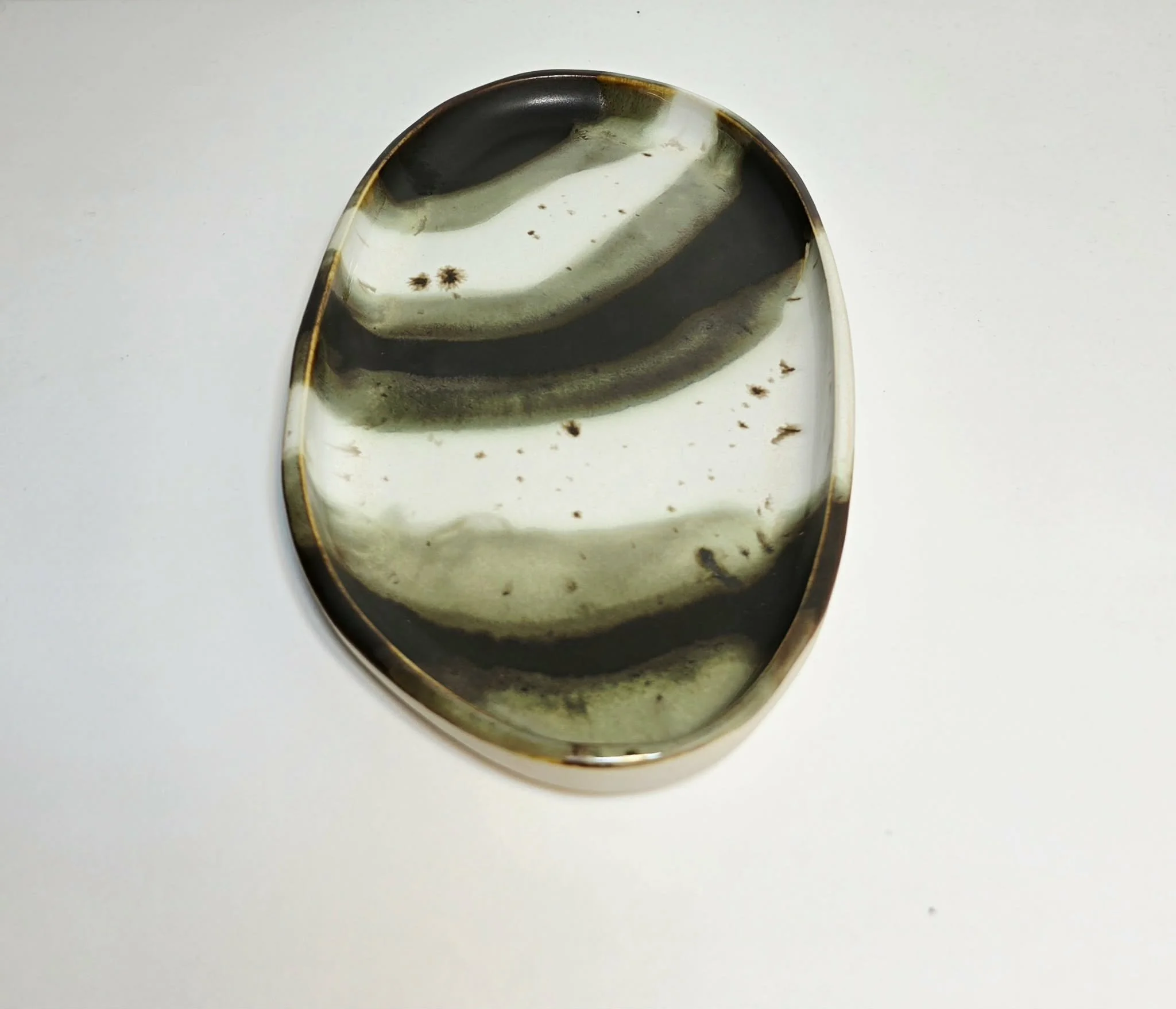 Waiwera small oval blate.jpeg