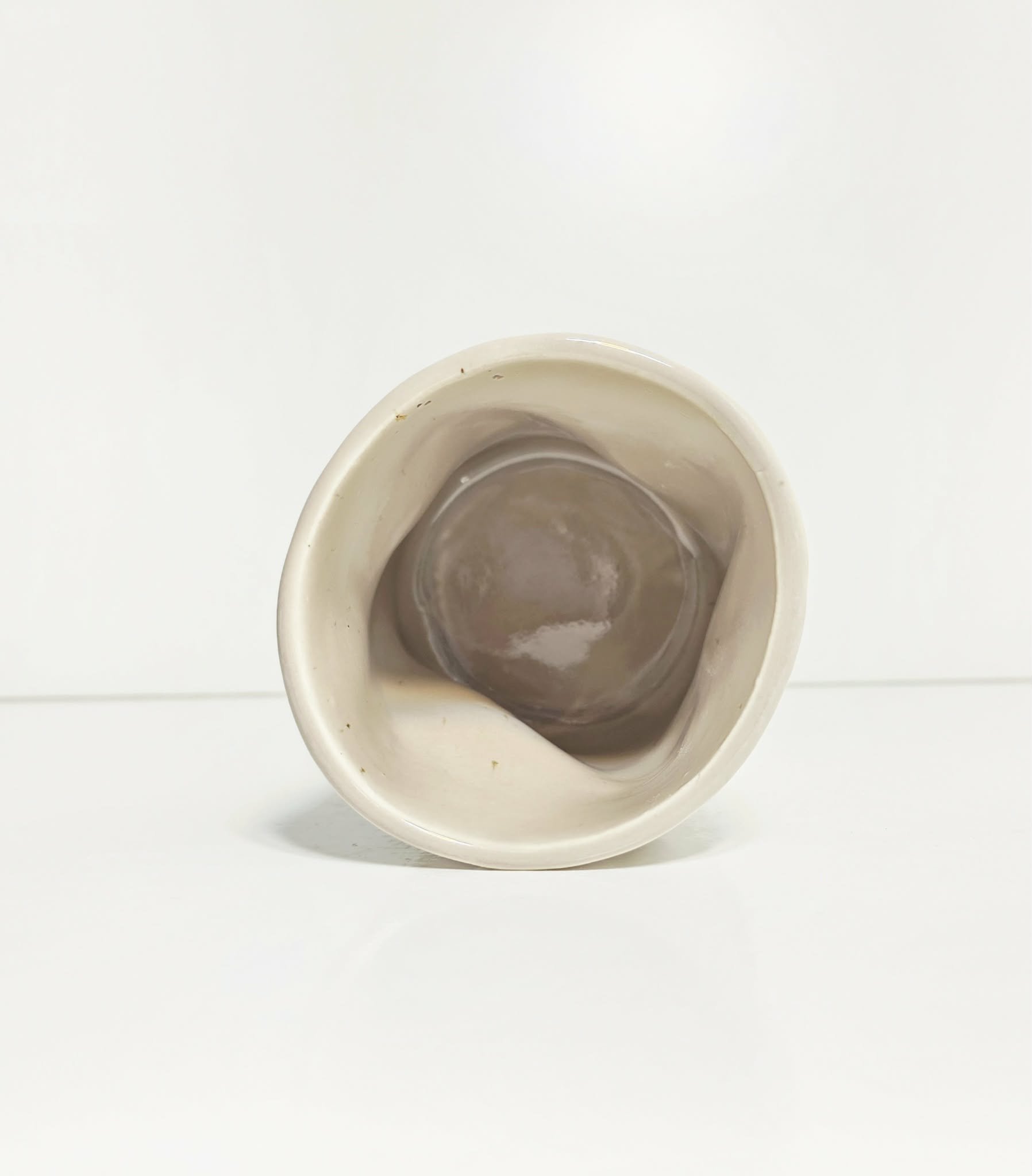 Cuddle Cup - Light Grey inner.jpeg