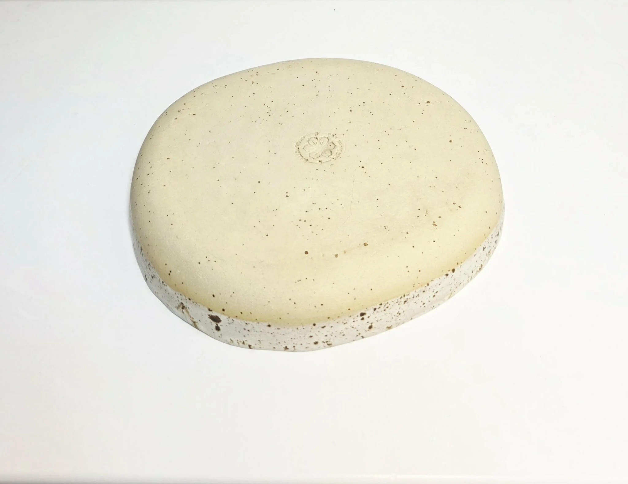 Orewa Sands - Medium Oval Blate Base.jpeg