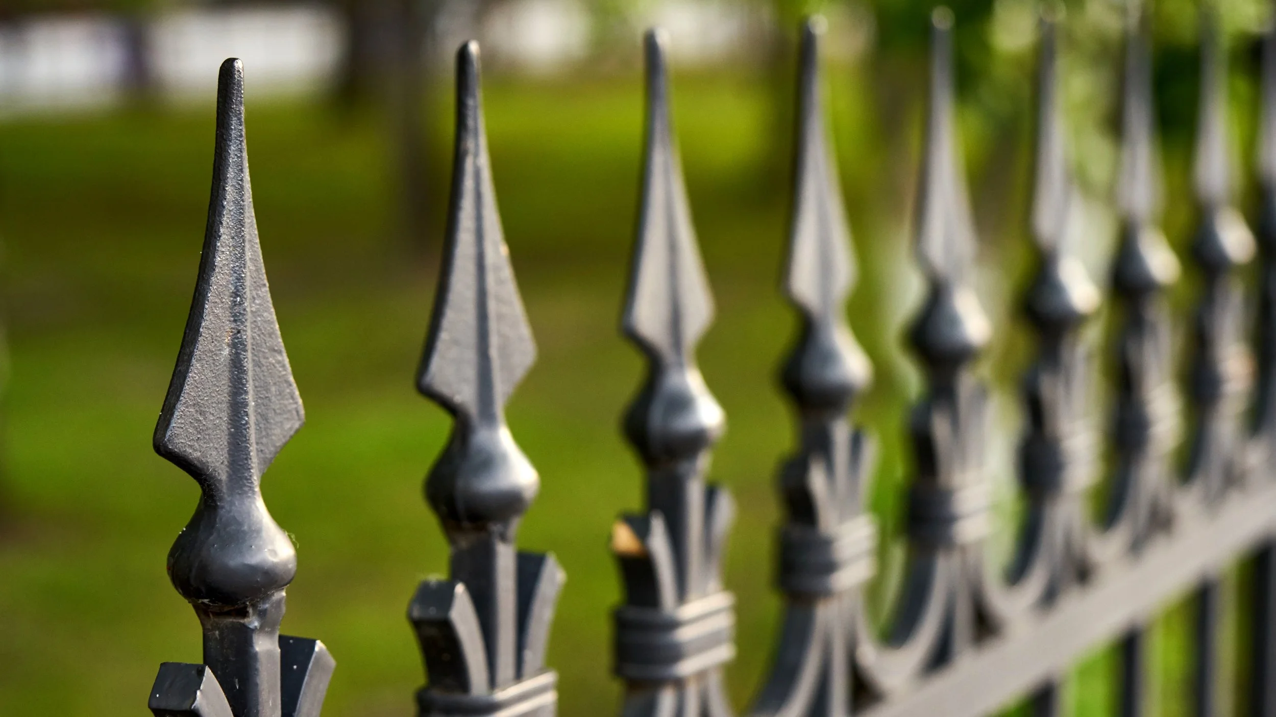 forged-black-fence-park-tomsk-siberia.jpg