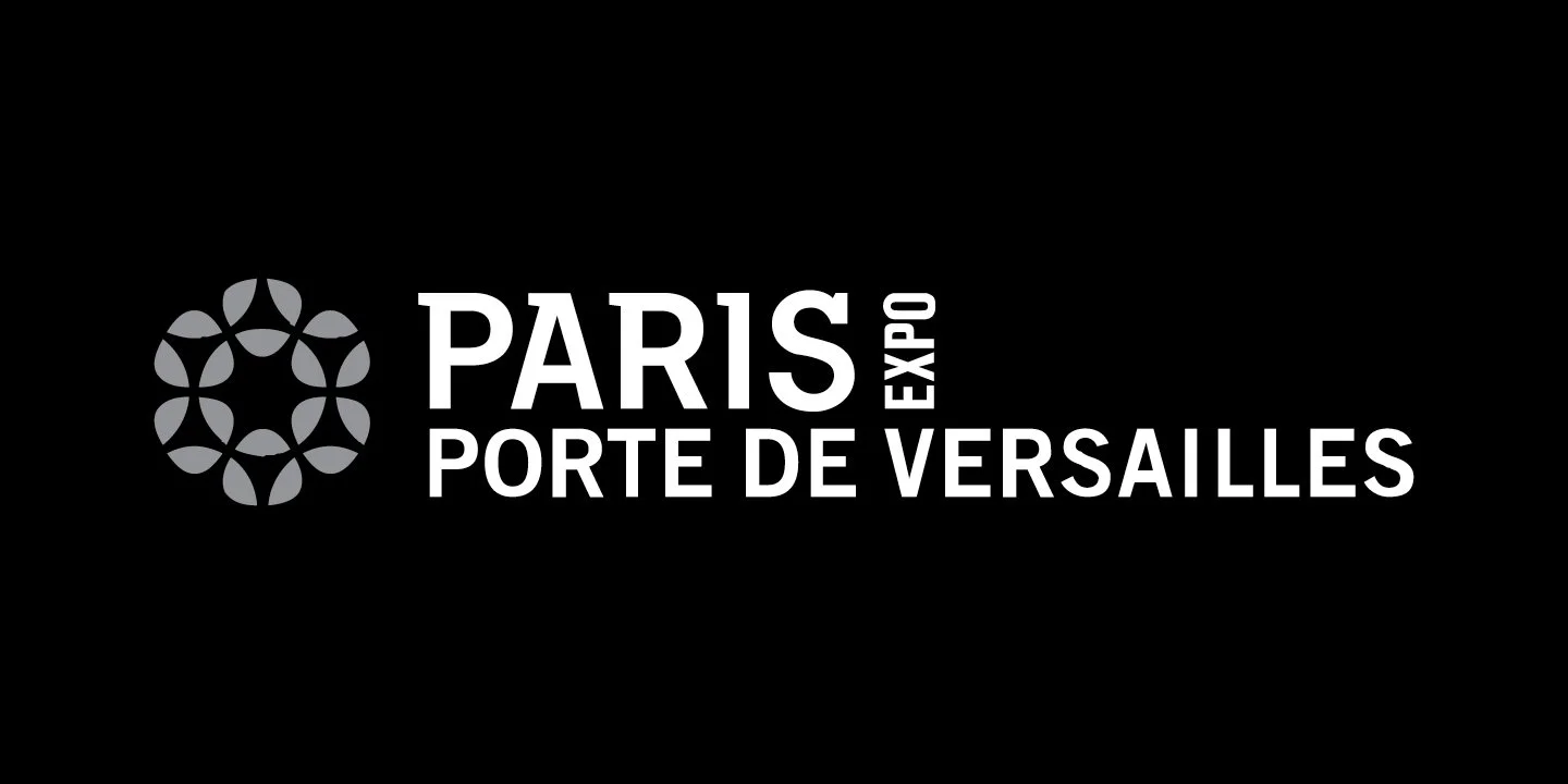 PARIS MEUBLES - layout and installation of English furniture and furnishings