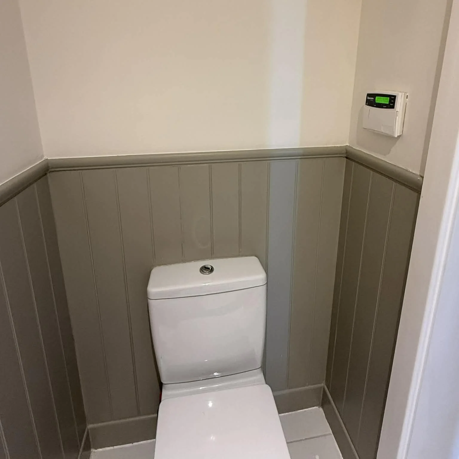 downstairs restroom 3.jpg