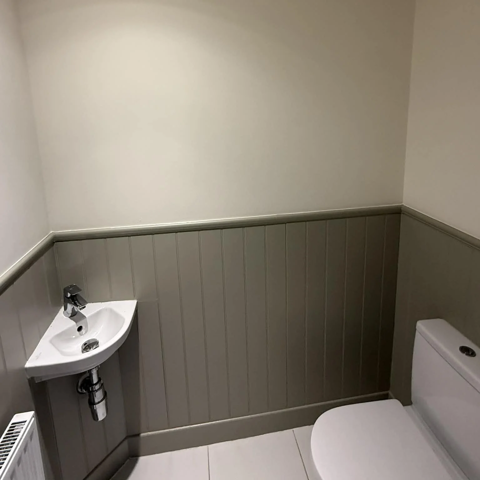 downstairs restroom 4.jpg