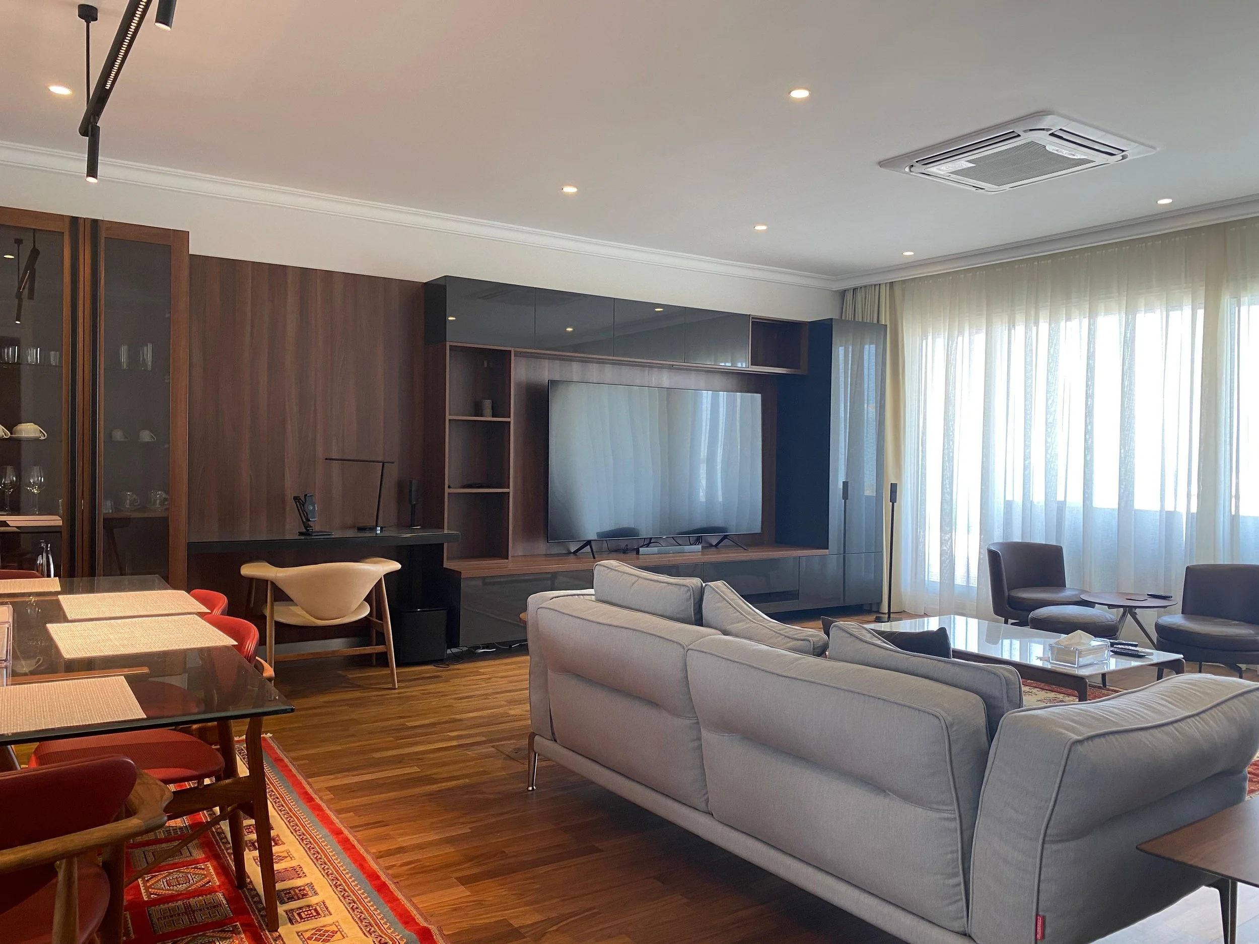 Al Julaia Chalet / Road 240