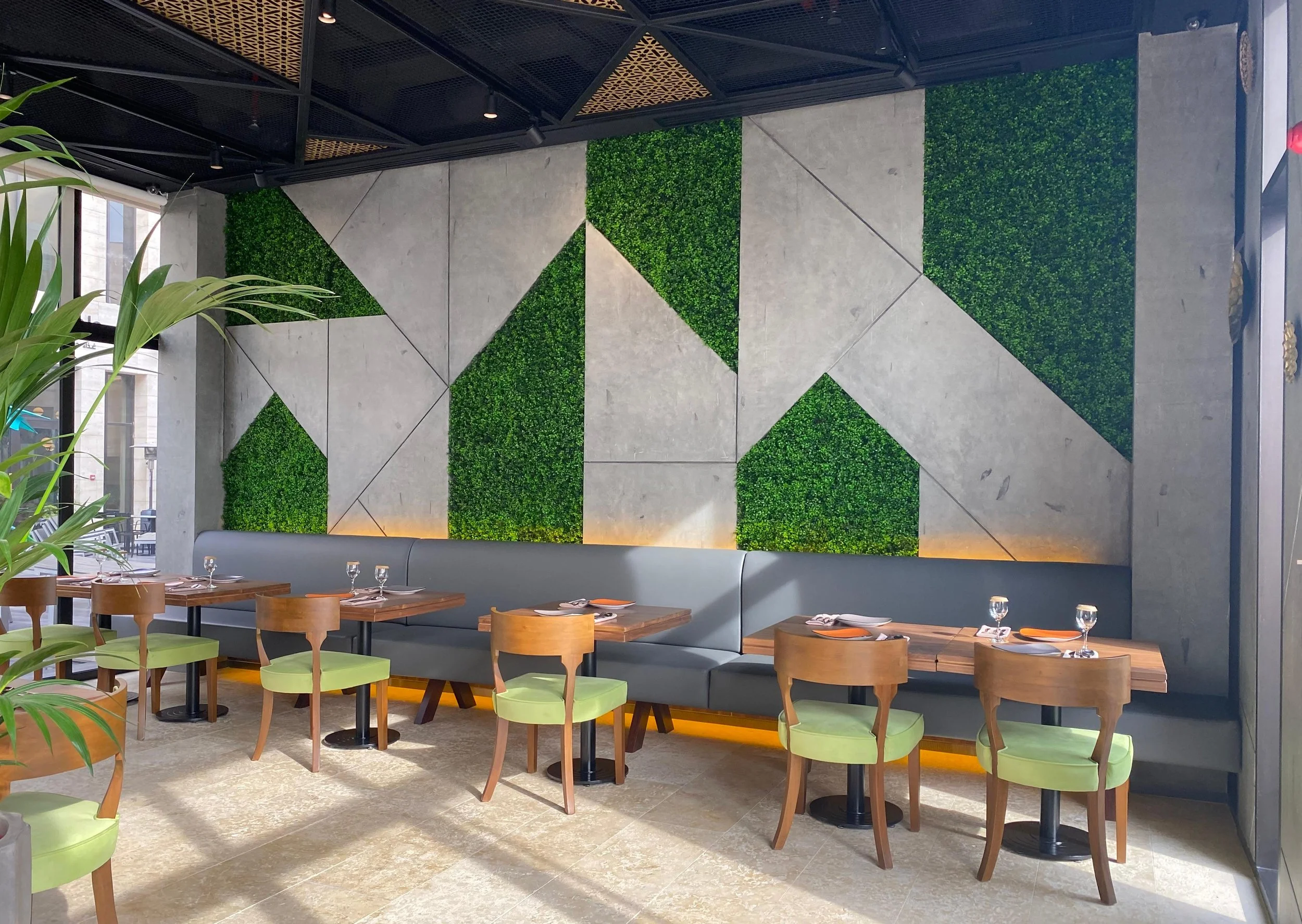 Dine Restaurant / Dhai Restaurant Complex / Bidaa