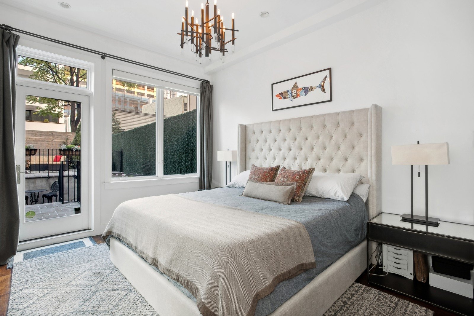 03_79EagleStreet_1R_14_PrimaryBedroom_Large.jpg