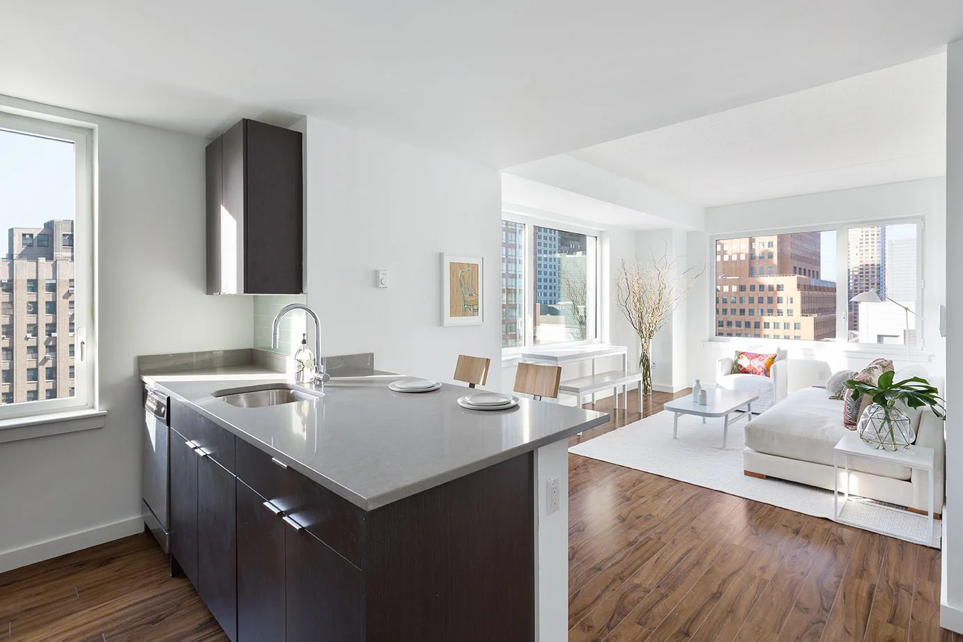 Refined living atop Brooklyn’s newest center, City Point. Designed by COOKFOX, featuring an award-winning custom zinc-clad facade. 