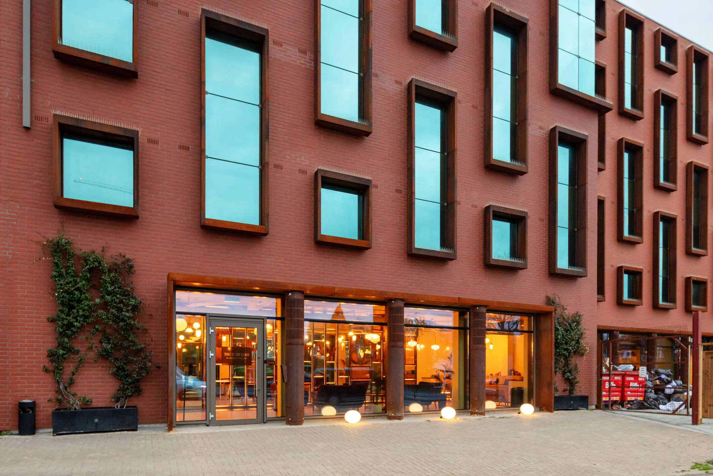 2022-Exterior 9-NA.jpg