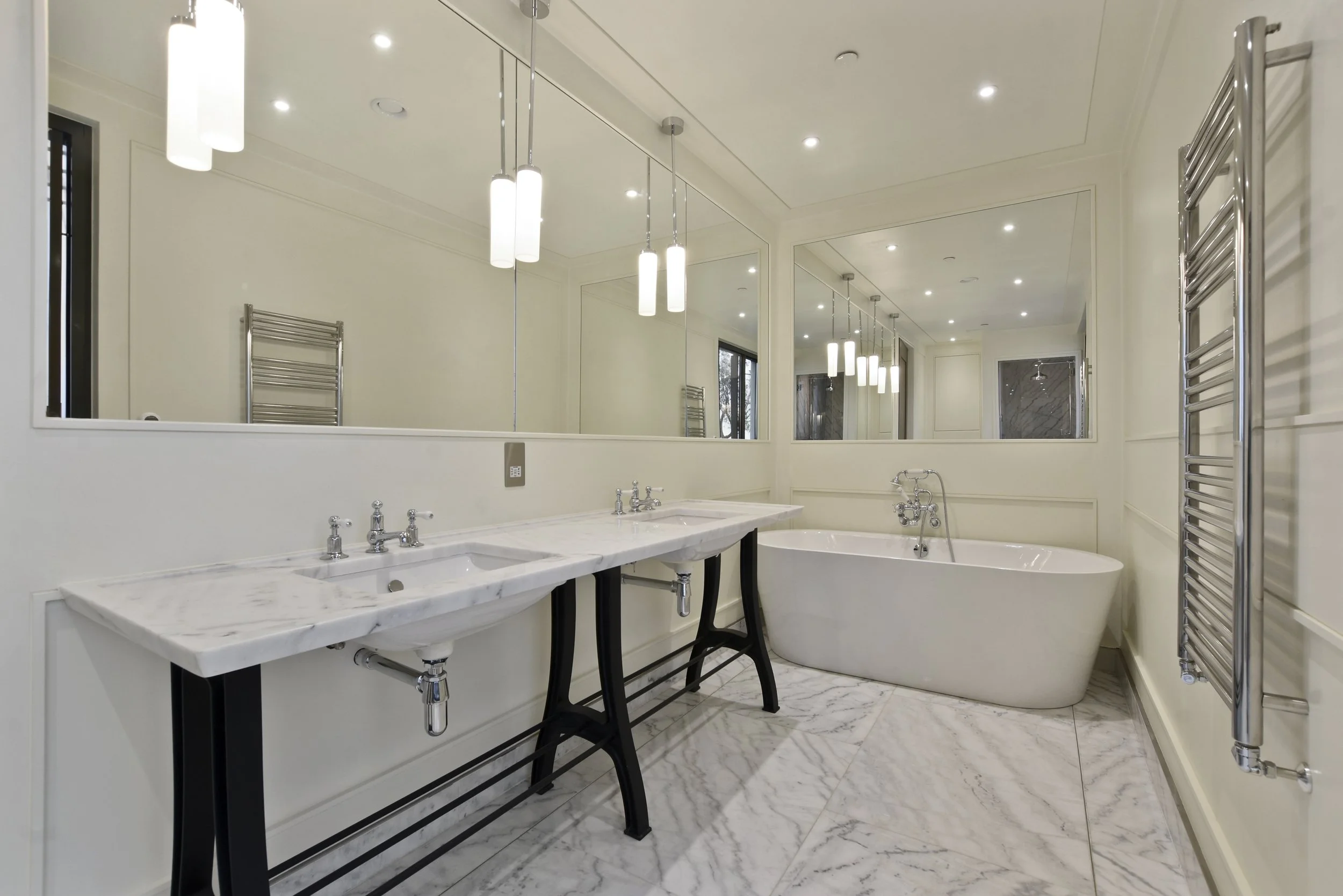 b46dd966-bc04-45c7-8cb2-d1f1a070cceaGCHEL - Flat 25 55 Holmes Road - Ensuite -Original (3).jpg