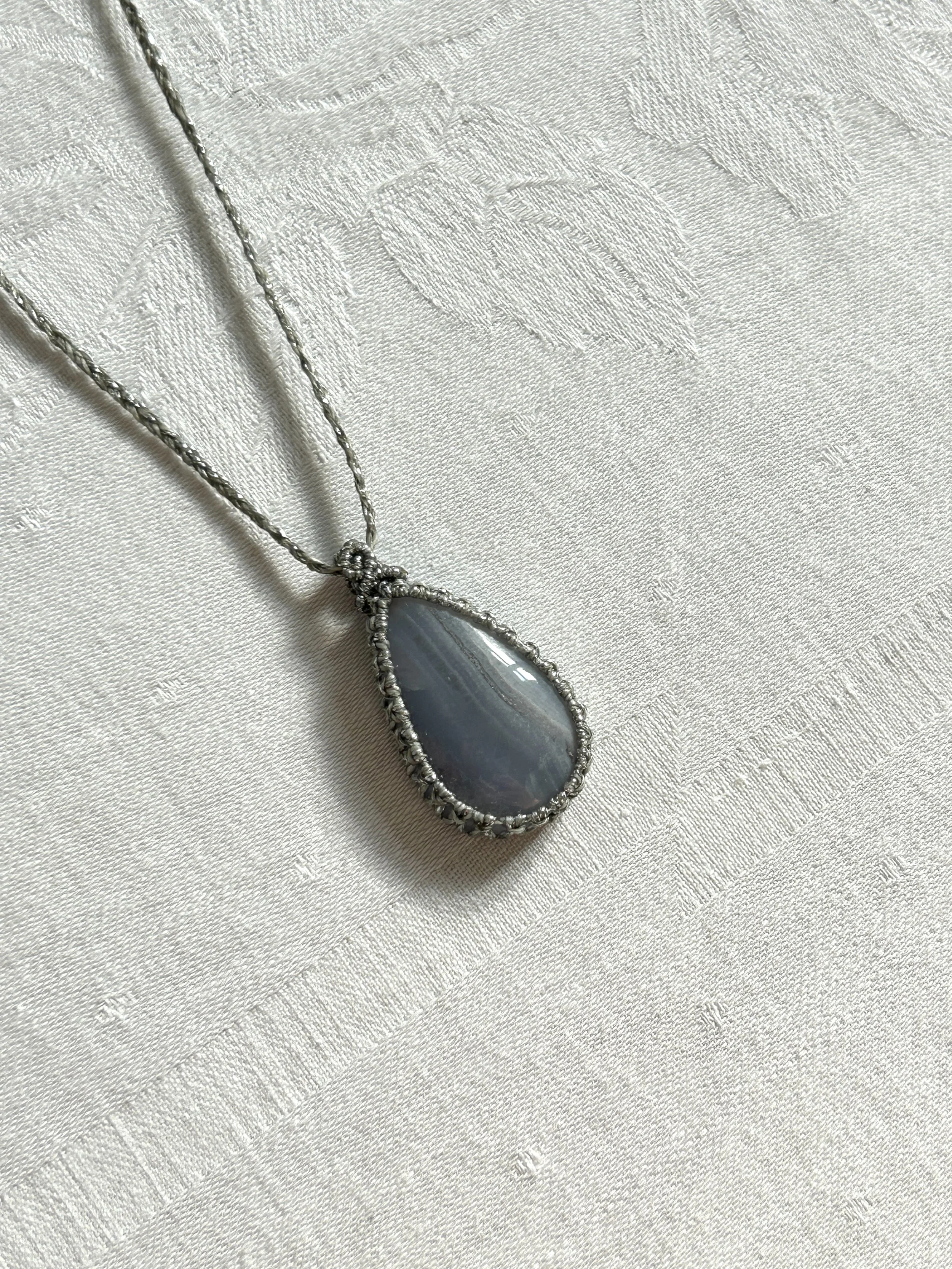 [094] blue lace agate