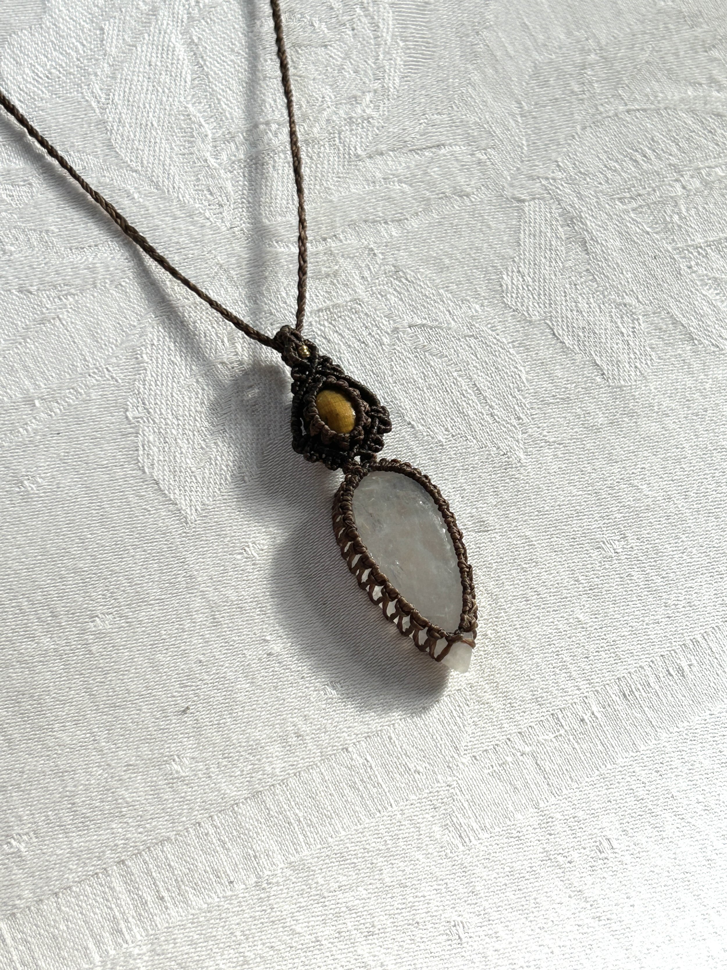[111] moonstone + tiger's eye