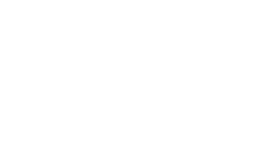 Texte noir sur fond noir, écrit 'Luxe PARIS' en blanc, style élégant.