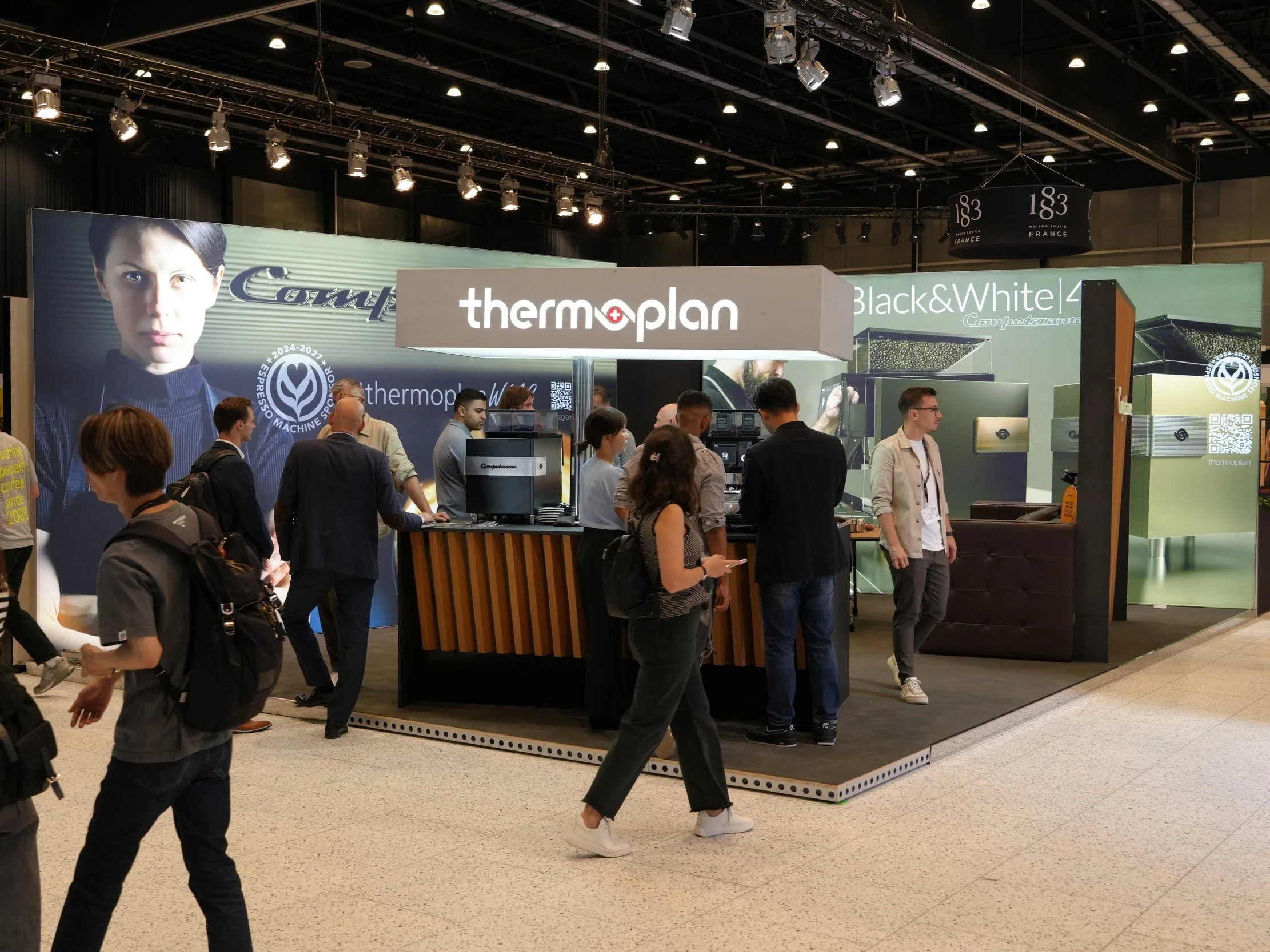 From the Idyllic Swiss Town of Weggis to the SCA World: Thermoplan's Black&amp;White4 Competizione 